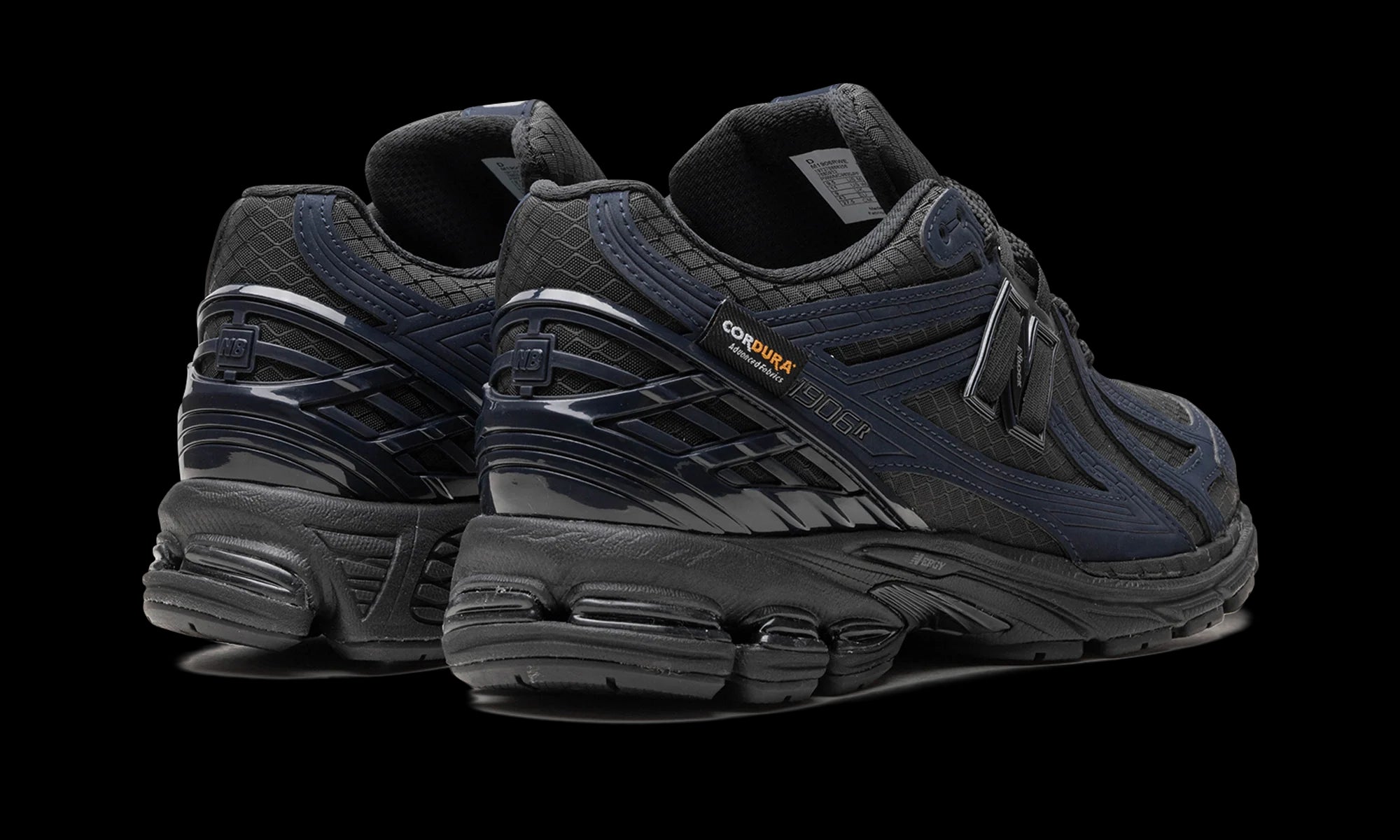 New Balance 1906R "Outerspace/Black/Black" M1906RWE