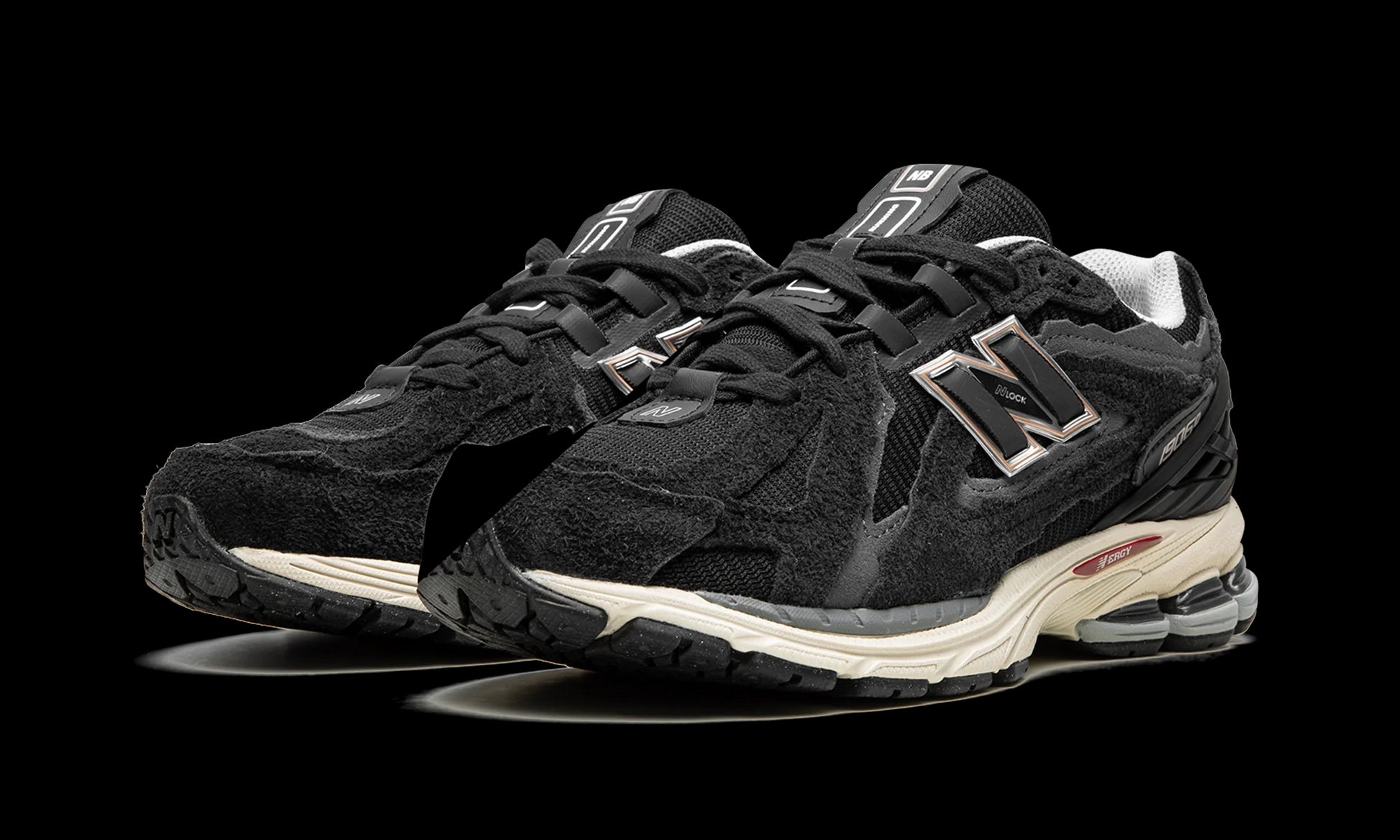 New Balance 1906R "Protection Pack - Black" M1906DD