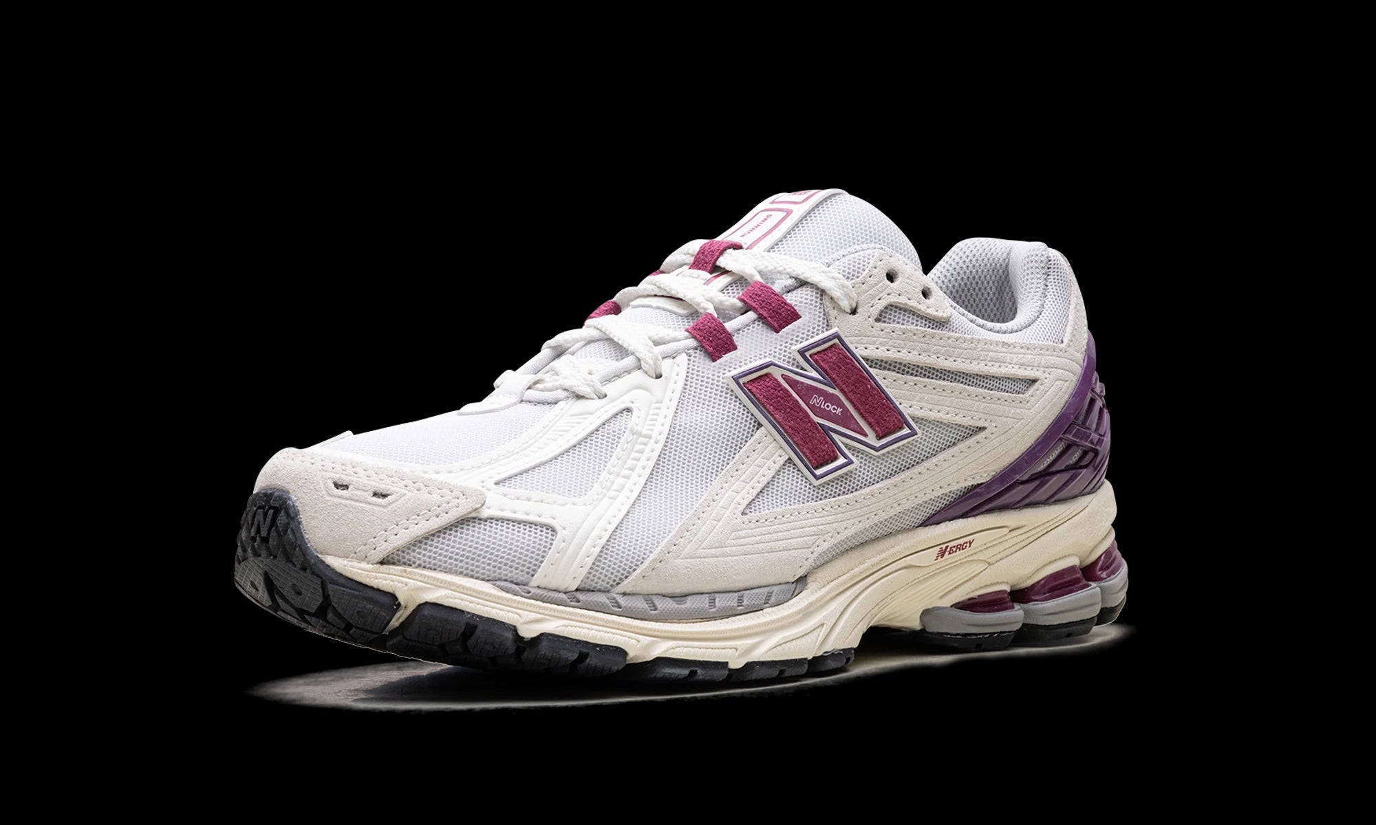 New Balance 1906R "Sea Salt Radiant Purple" M1906REF