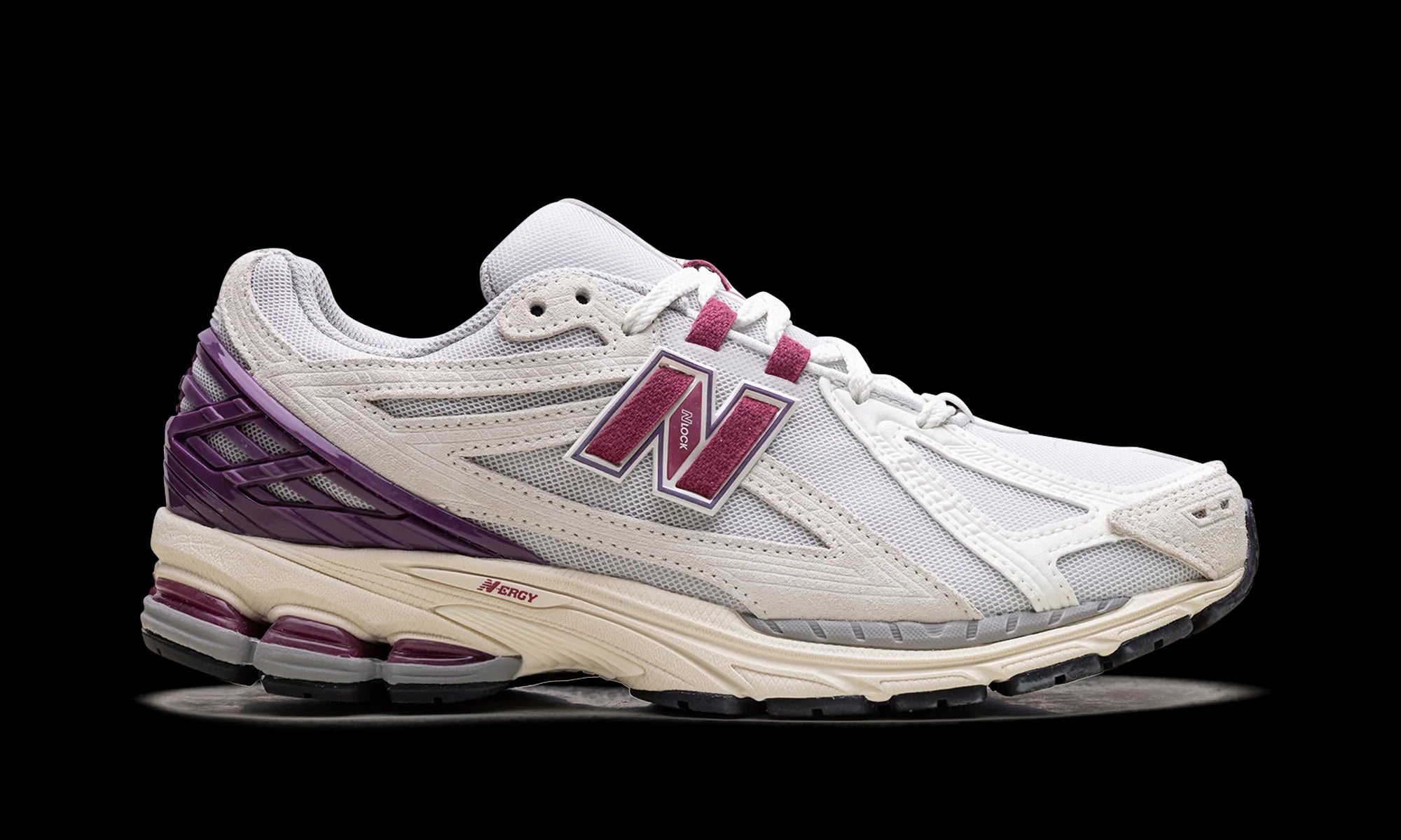 New Balance 1906R "Sea Salt Radiant Purple" M1906REF