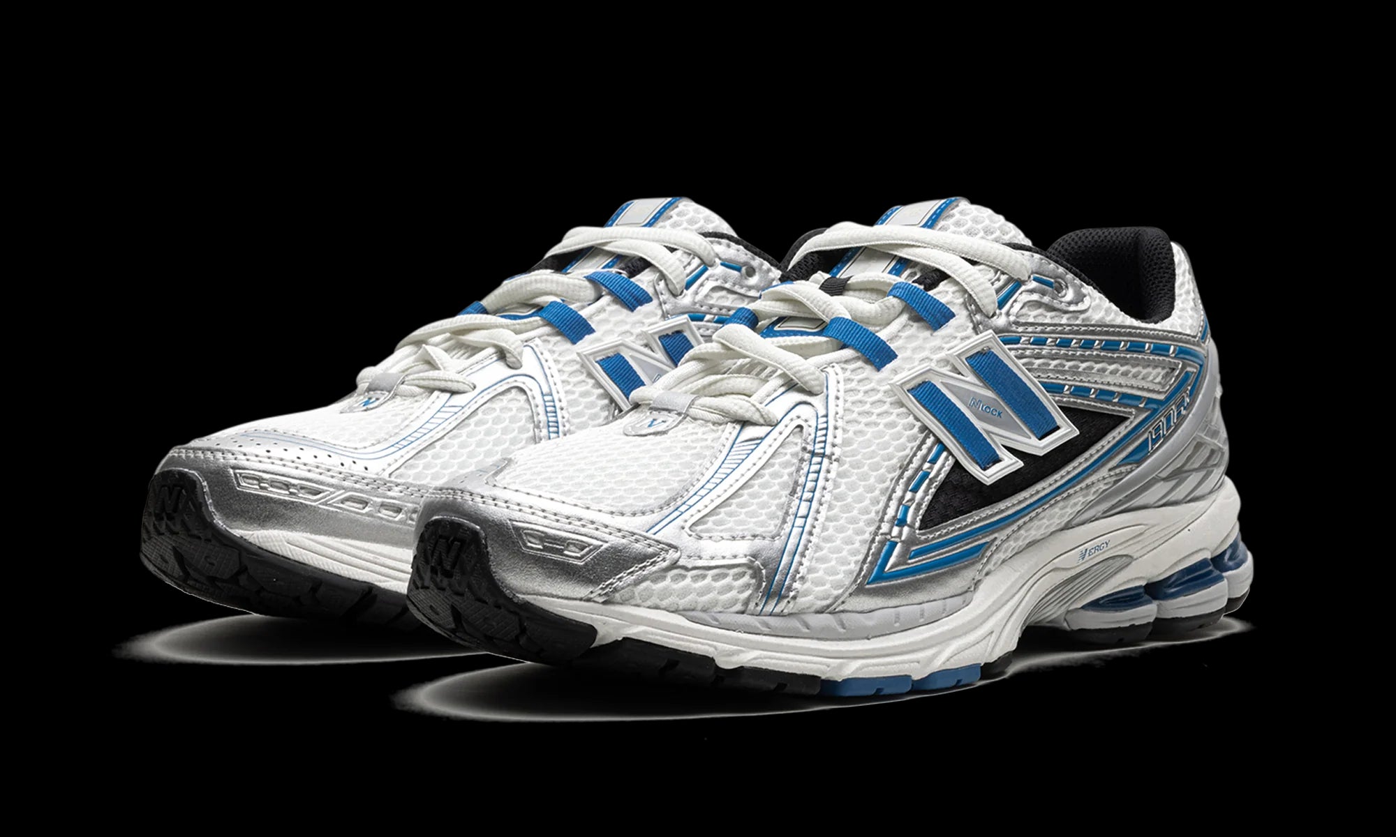 New Balance 1906R "SILVER METALLIC" M1906REB