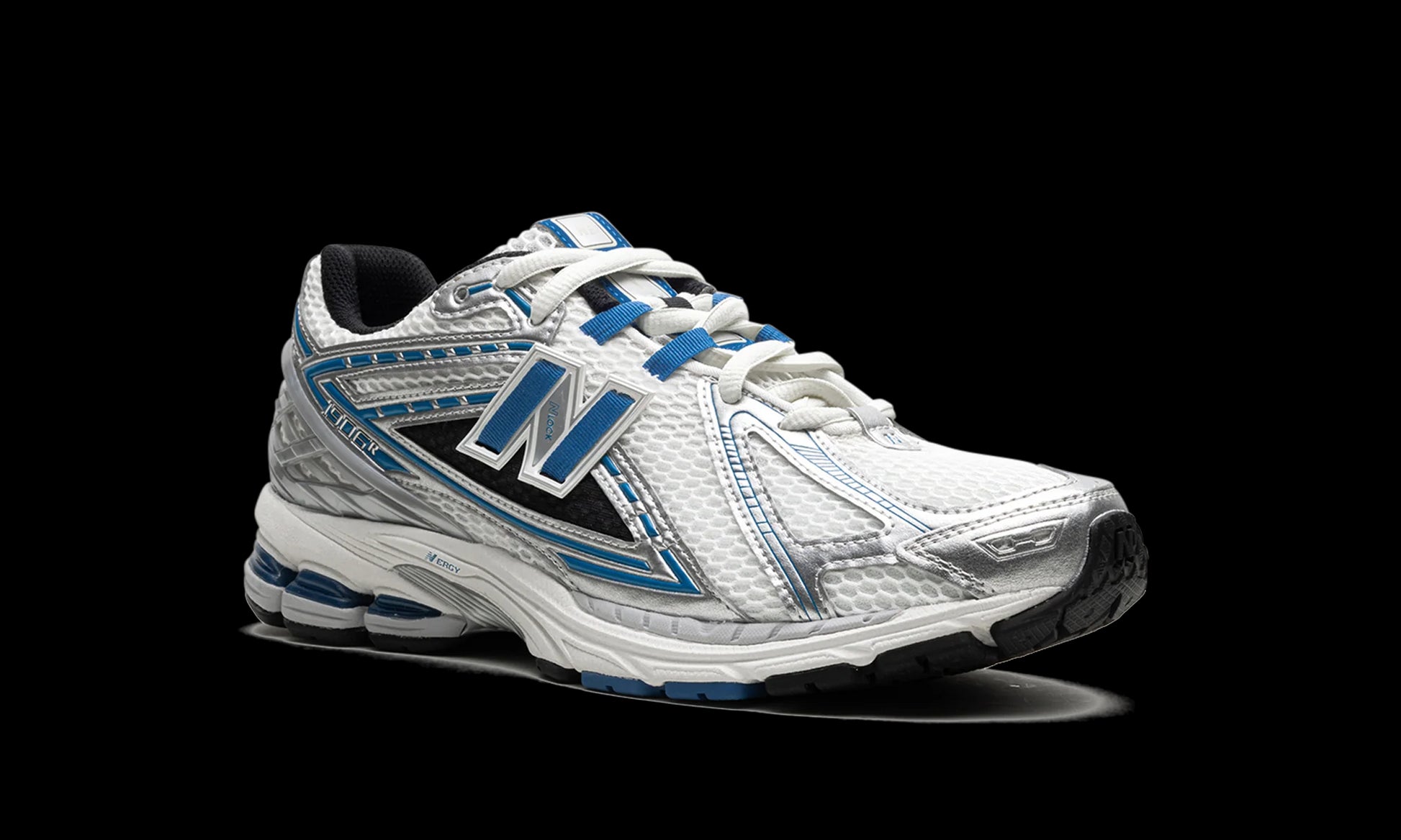 New Balance 1906R "SILVER METALLIC" M1906REB