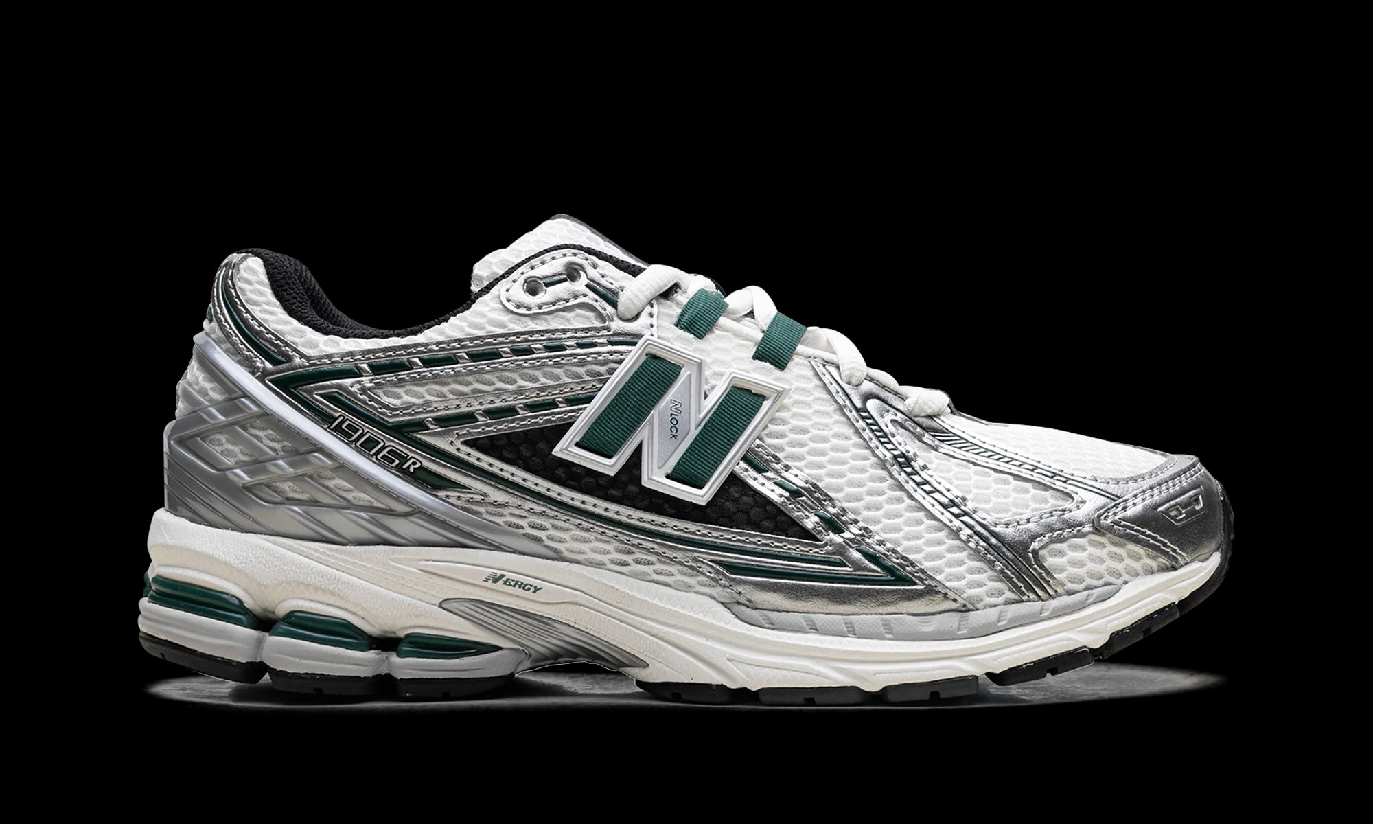 New Balance 1906R "Silver Metallic Nightwatch Green" M1906REU