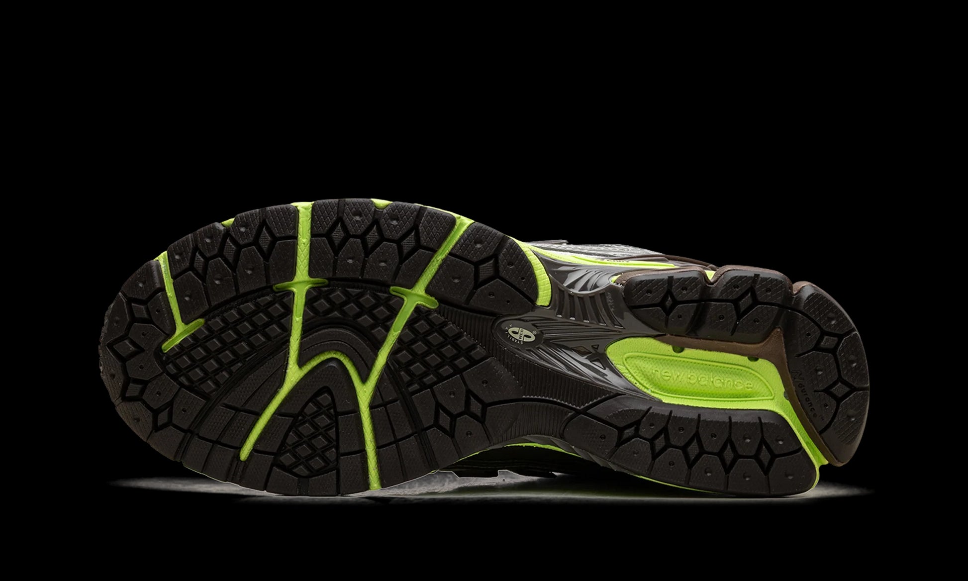 New Balance 1906R "SSENSE Exclusive 20th Anniversary" M1906RSF