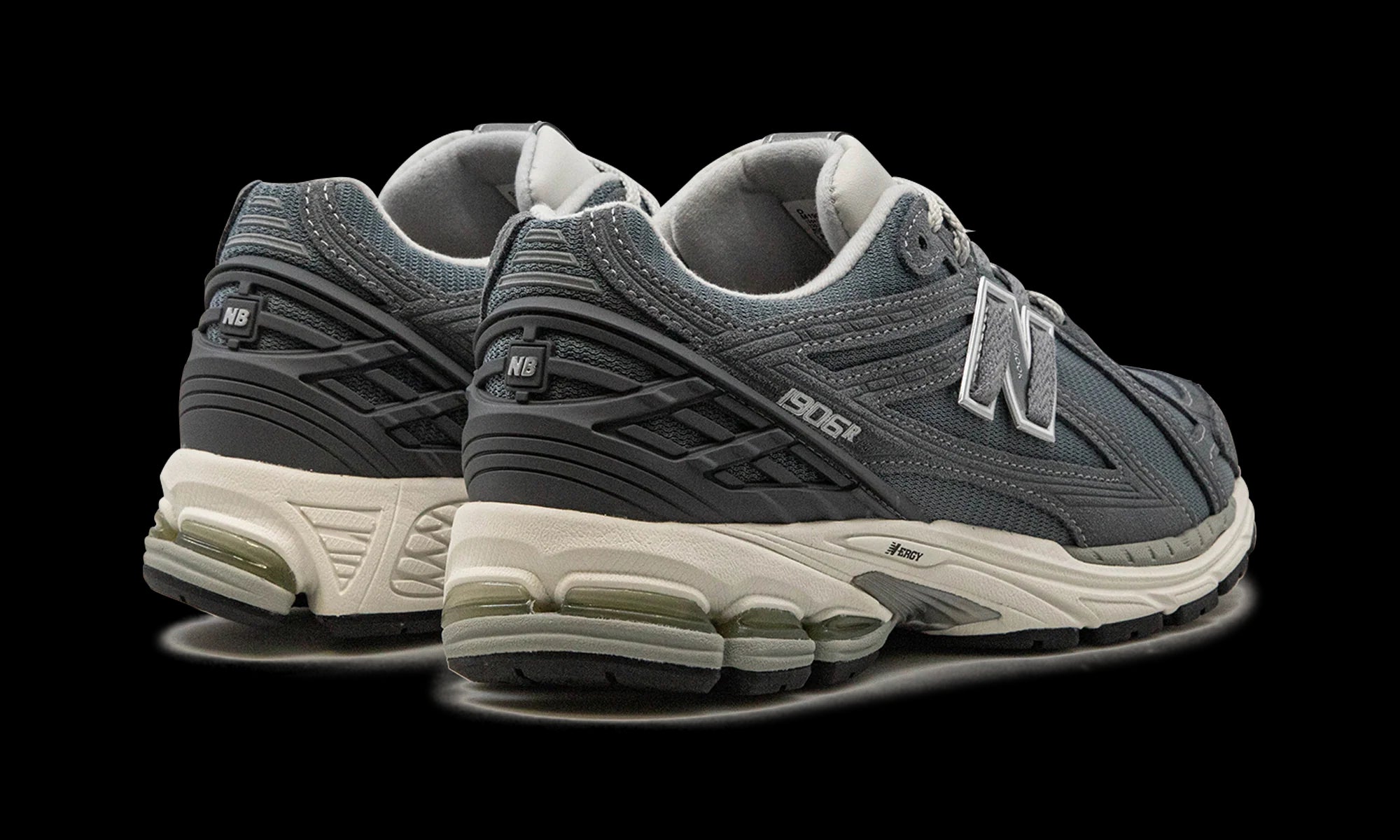 New Balance 1906R "TITANIUM" M1906RV