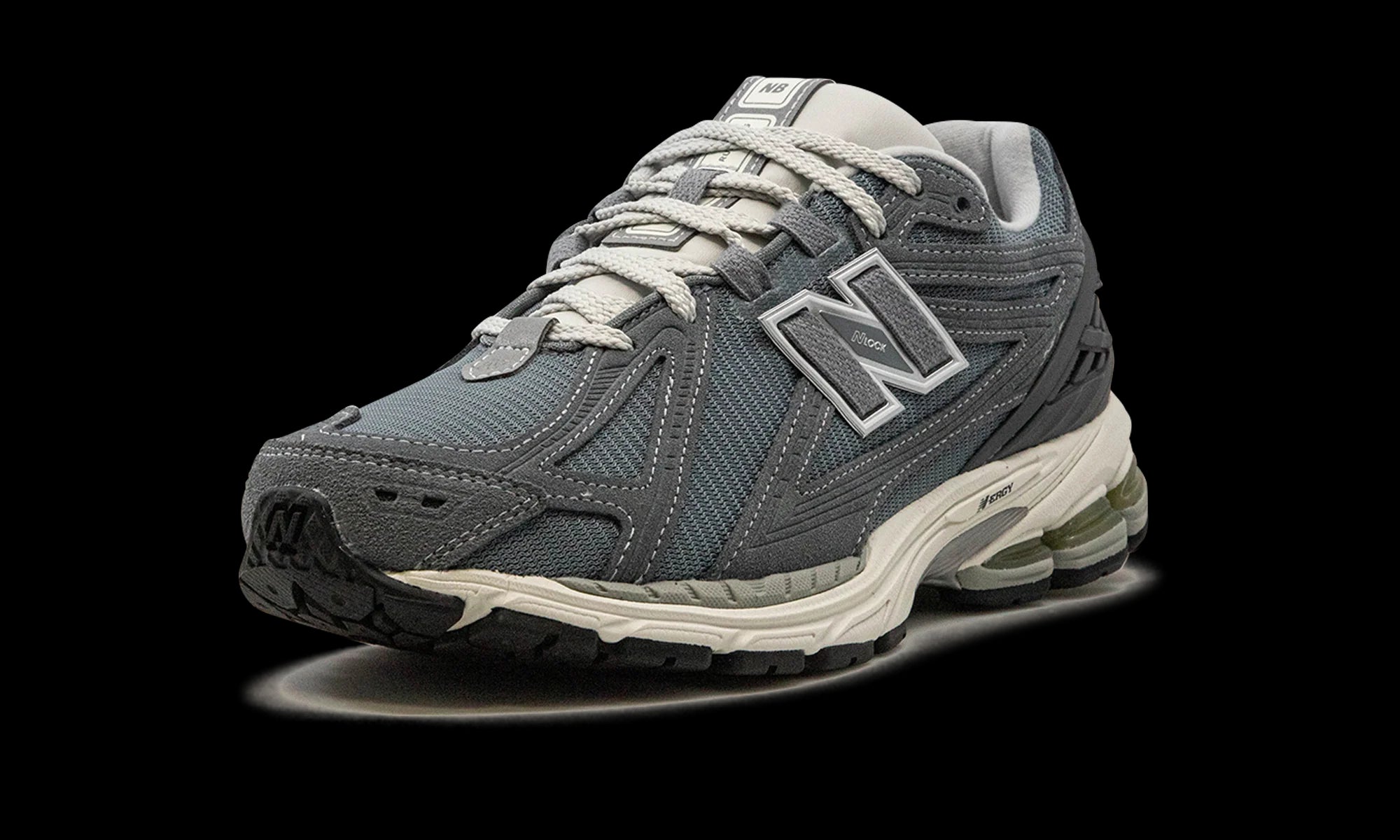 New Balance 1906R "TITANIUM" M1906RV