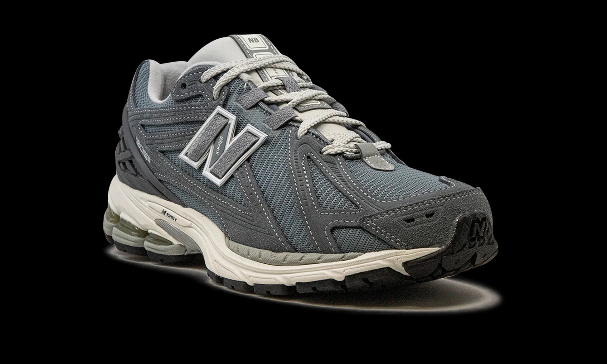 New Balance 1906R "TITANIUM" M1906RV