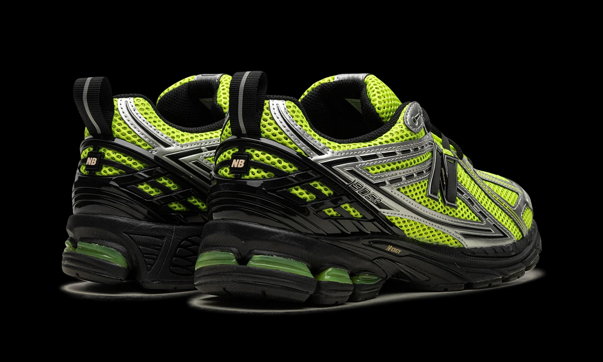 New Balance 1906R "Volt / Black" M1906RCG