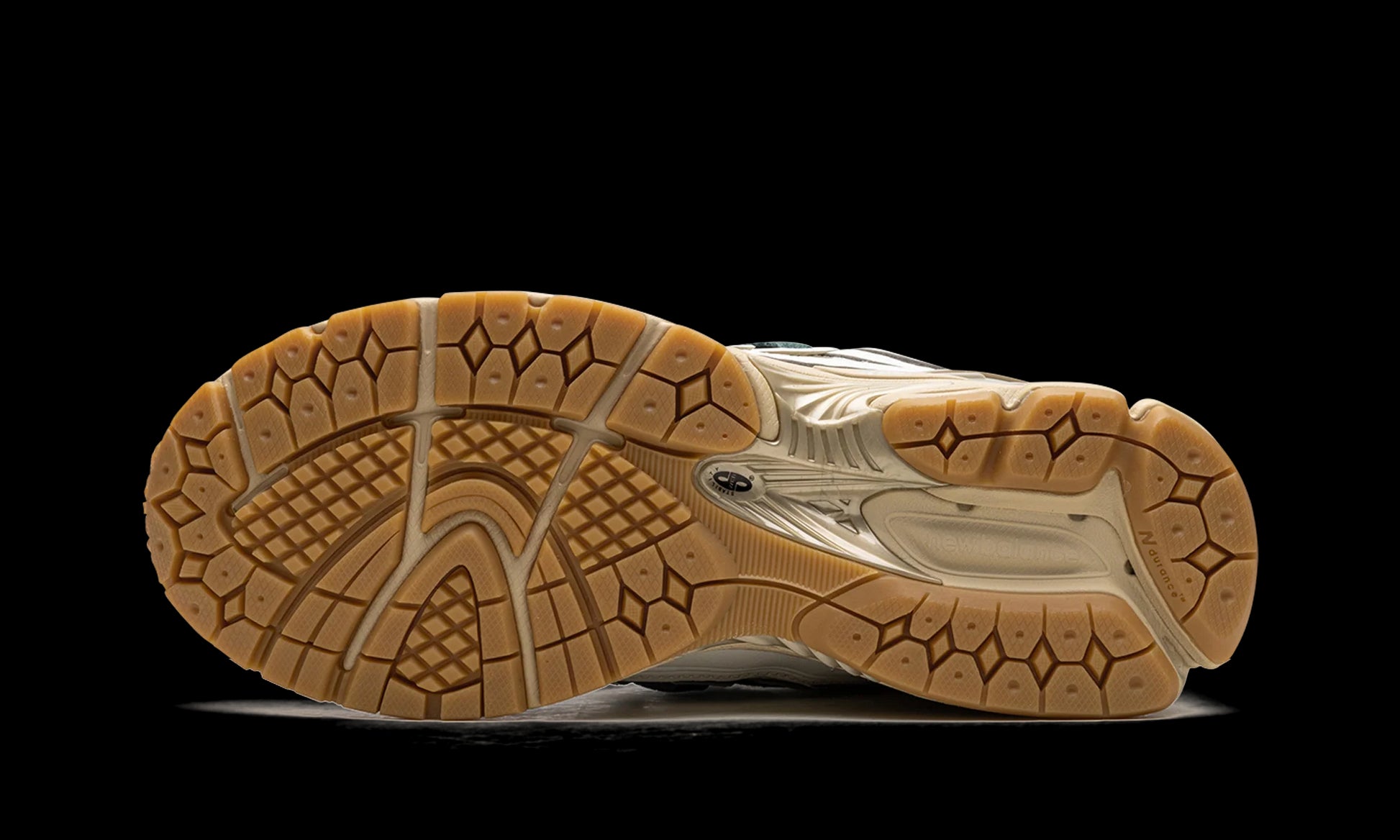 New Balance 1906R "White Green Cream" M1906RQ