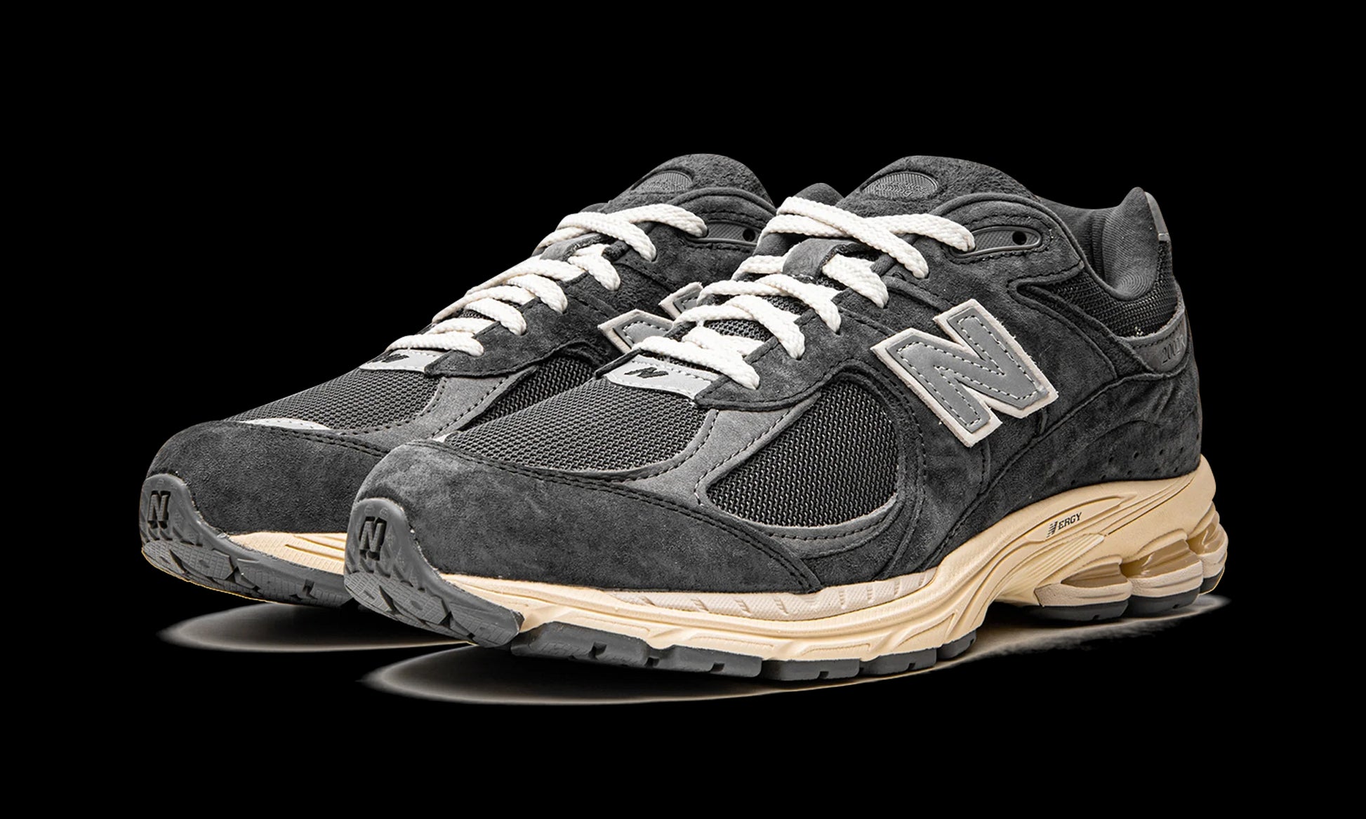 New Balance 2002R "Phantom" M2002RHO