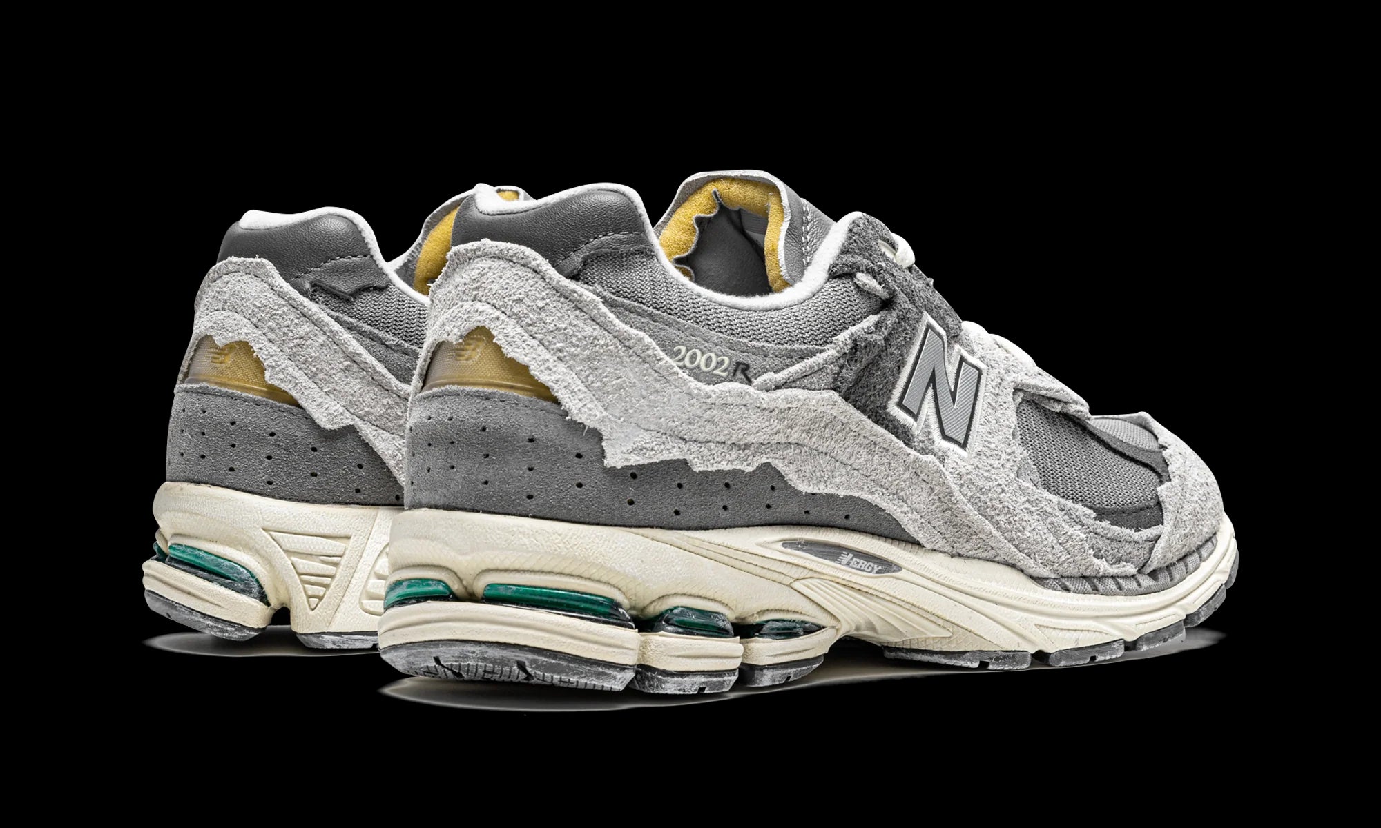 New Balance 2002R "Protection Pack - Grey" M2002RDA