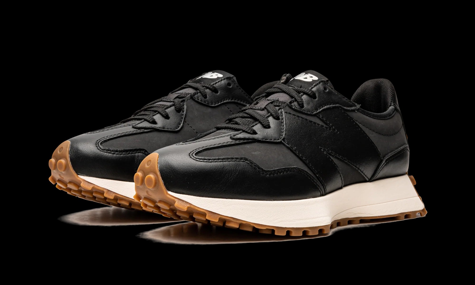 New Balance 327 WMNS "Black / Gum" WS327LB