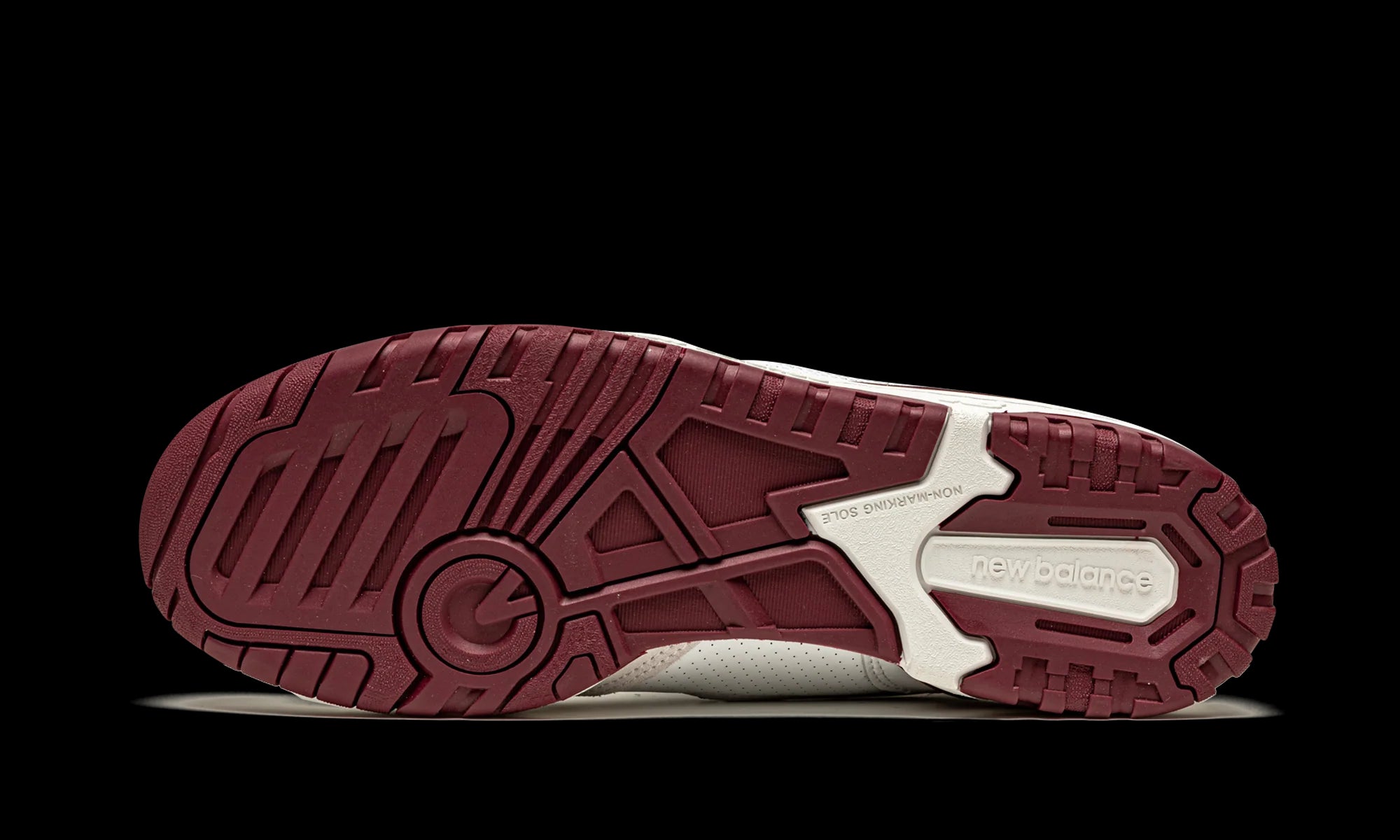New Balance 550 "Burgundy" BB550LI1