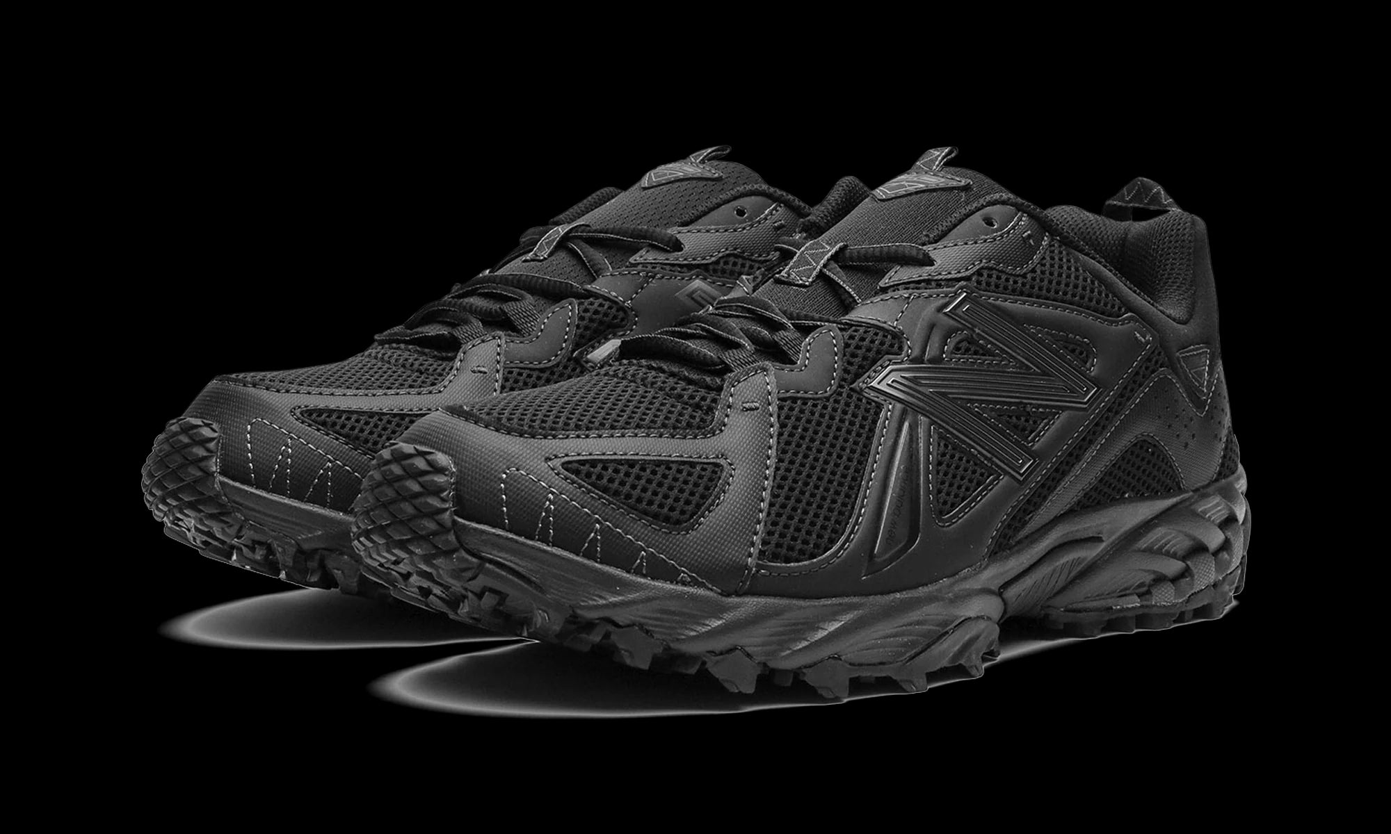 New Balance 610T "Triple Black" ML610TBB