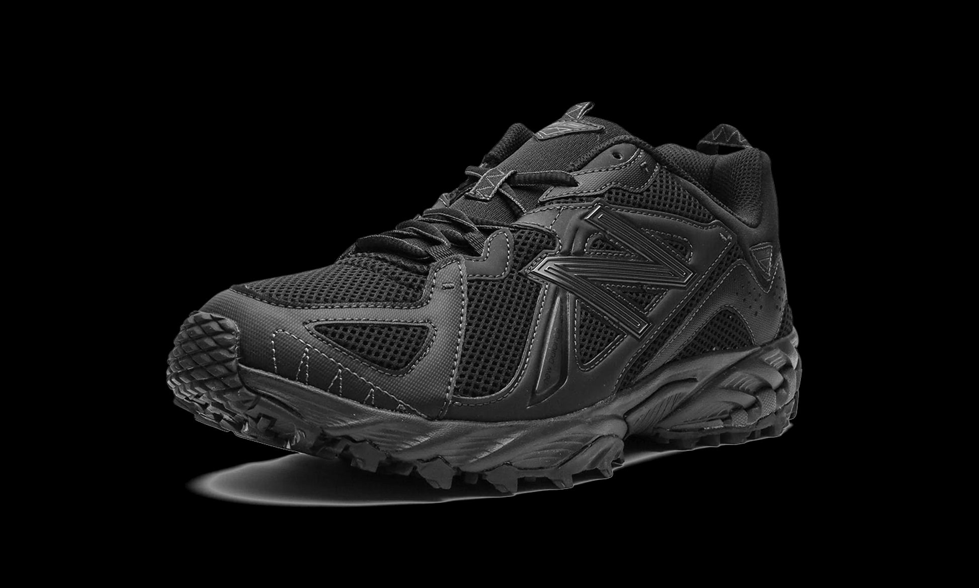 New Balance 610T "Triple Black" ML610TBB