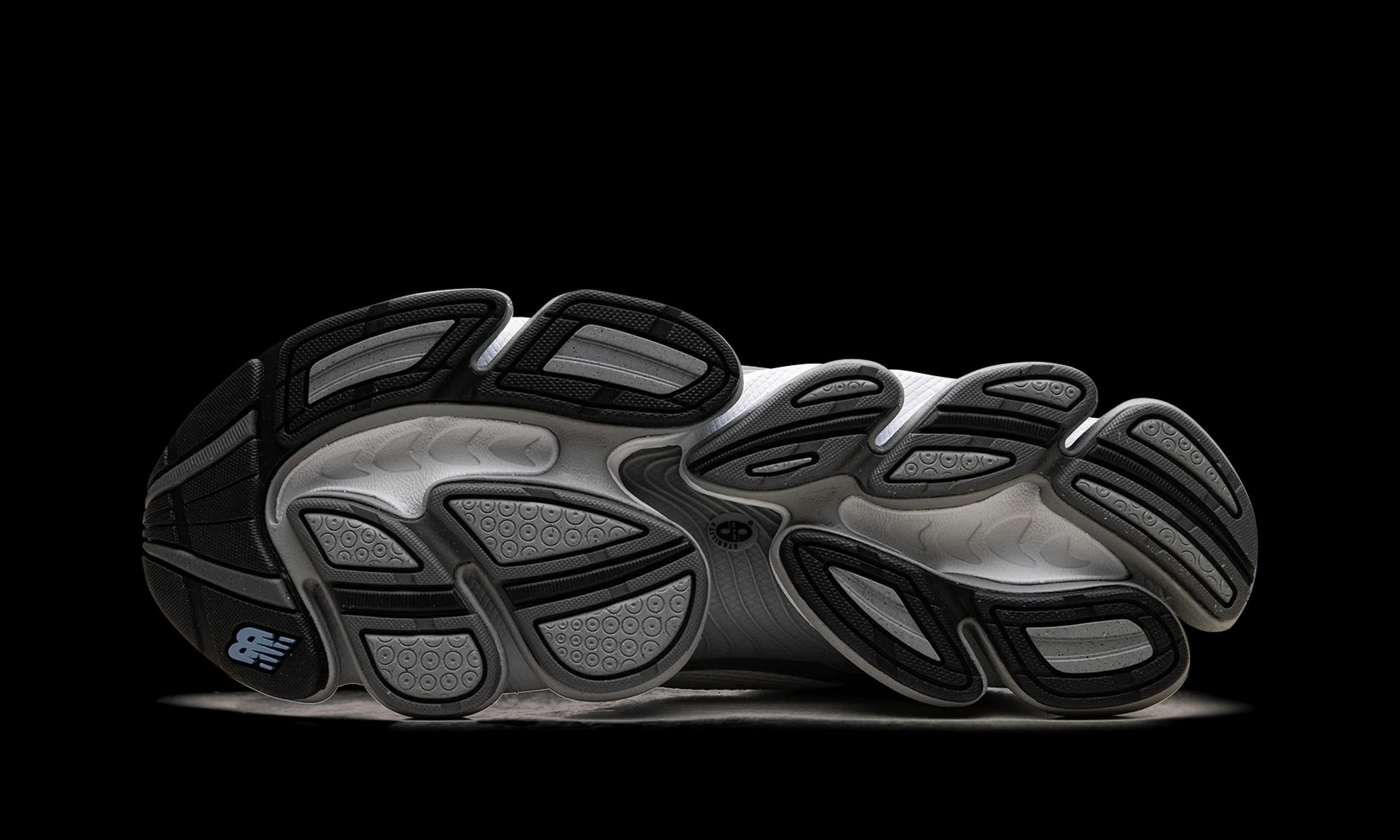 New Balance Abzorb 2000 "White / Metallic Silver" U2000AA