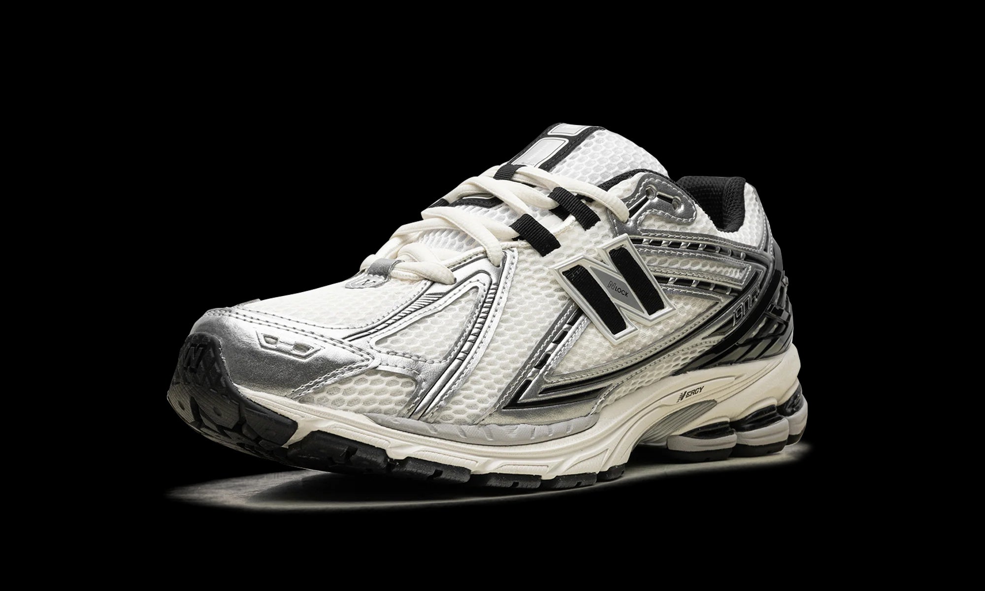 New Balance M1906 "METALLIC SILVER" M1906RER