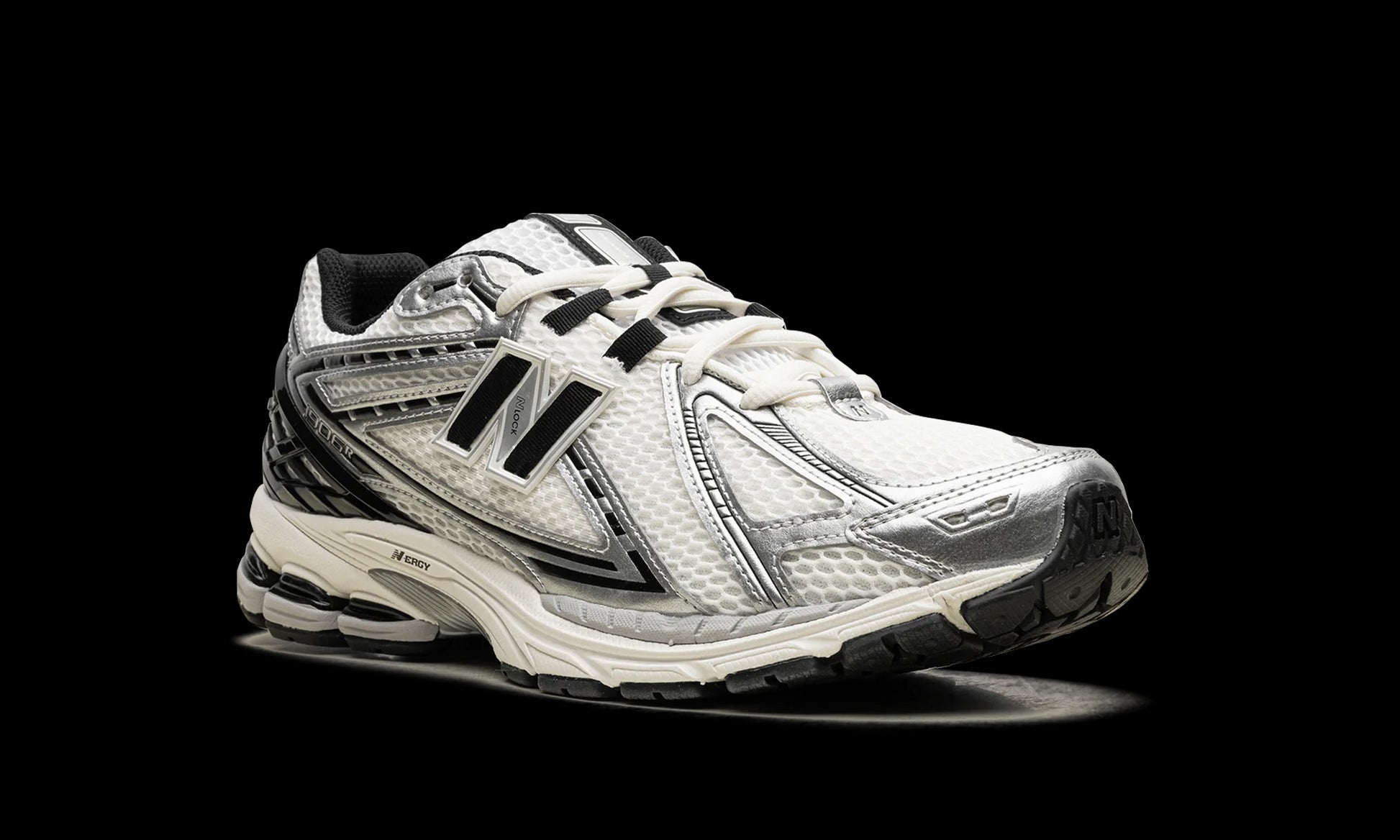 New Balance M1906 "METALLIC SILVER" M1906RER