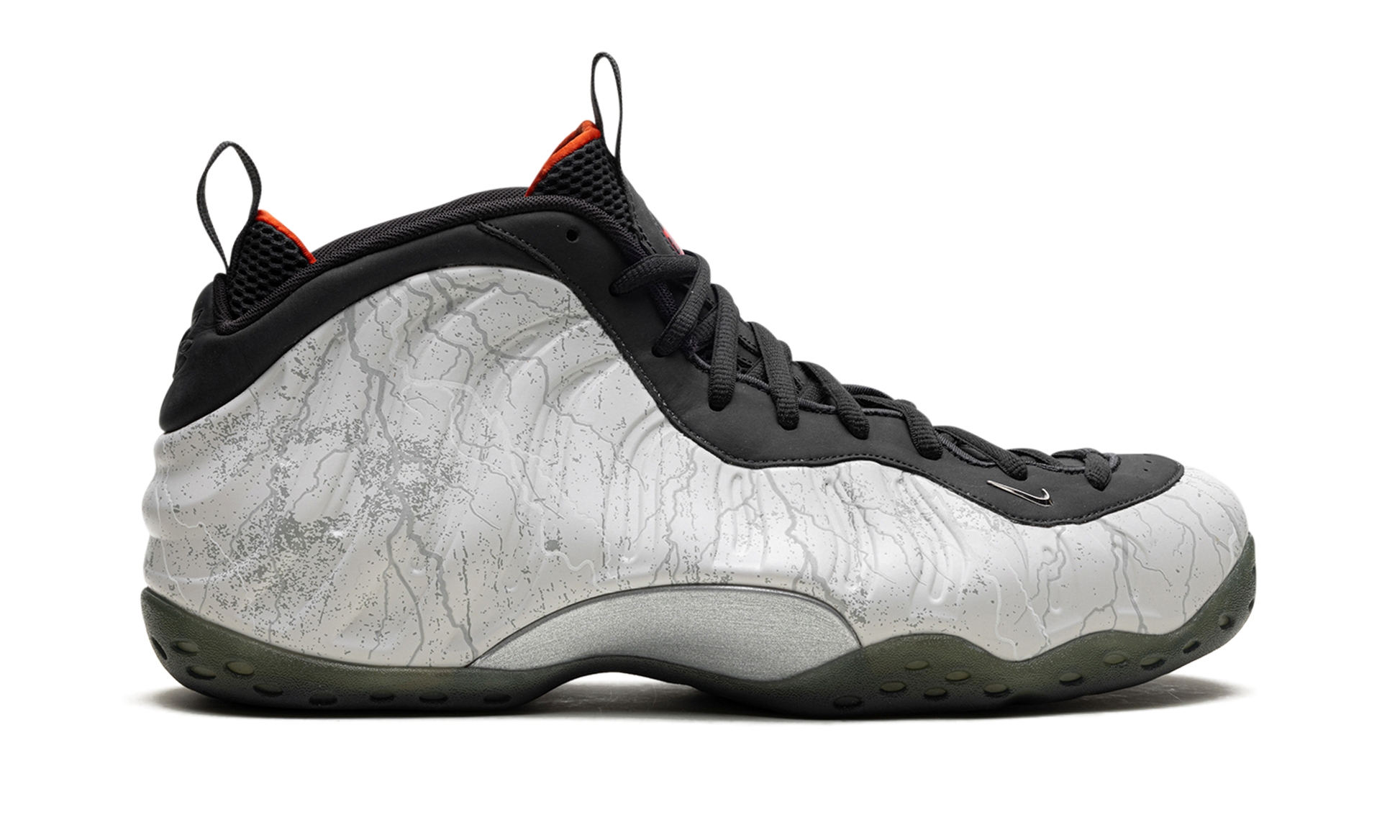 Nike Air Foamposite One Premium "Tekken 8 - Jin Kazama" HF6367 001