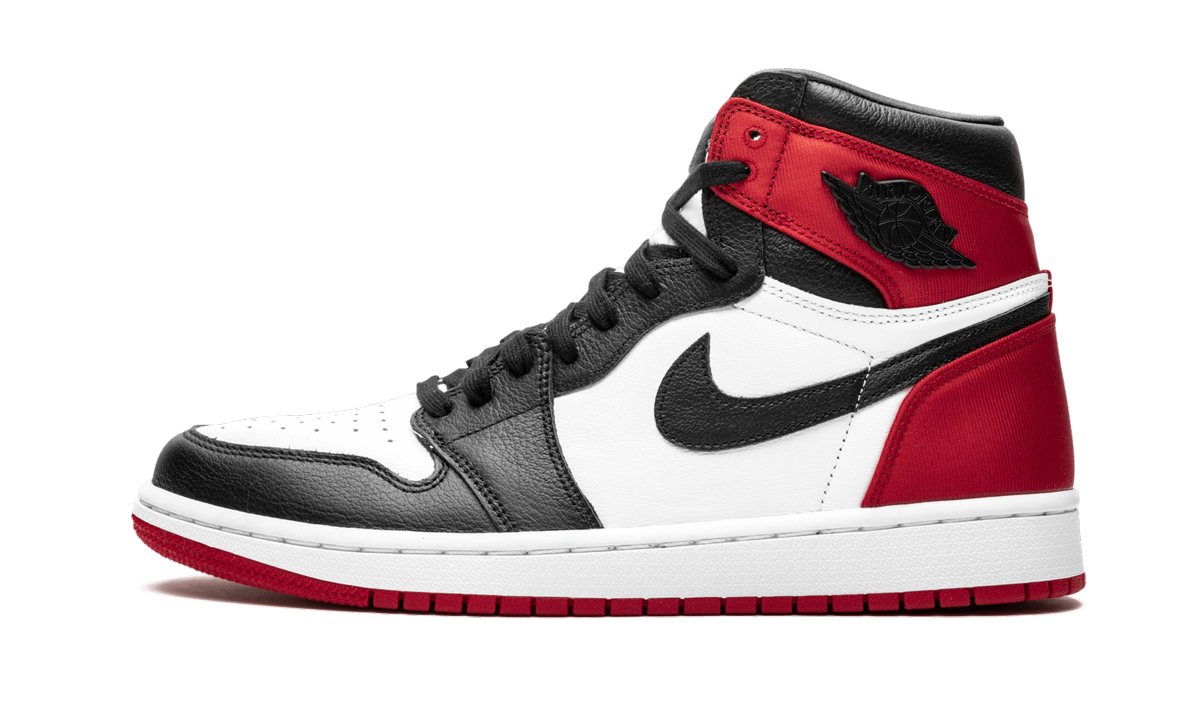 Nike AIR JORDAN 1 HIGH OG WMNS "Satin Black Toe" CD0461 016