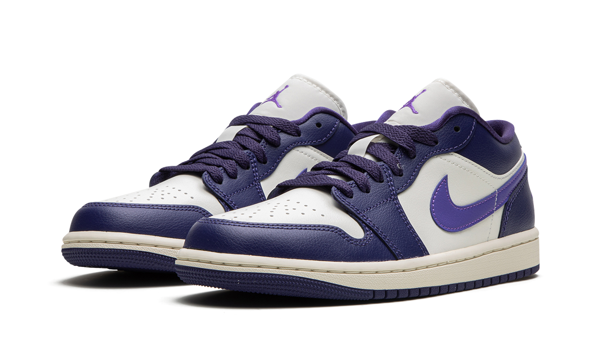 Nike AIR JORDAN 1 LO WMNS "Action Grape" DC0774 502