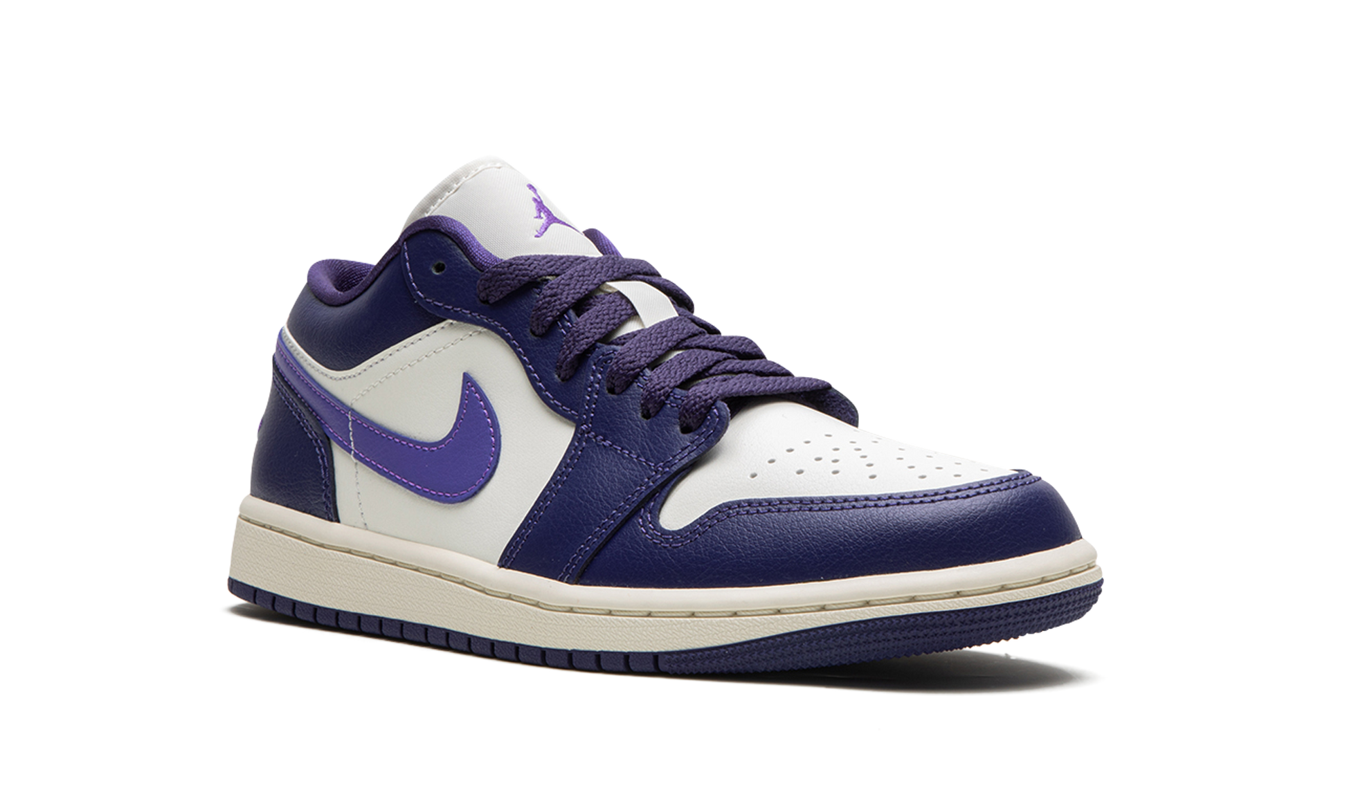 Nike AIR JORDAN 1 LO WMNS "Action Grape" DC0774 502
