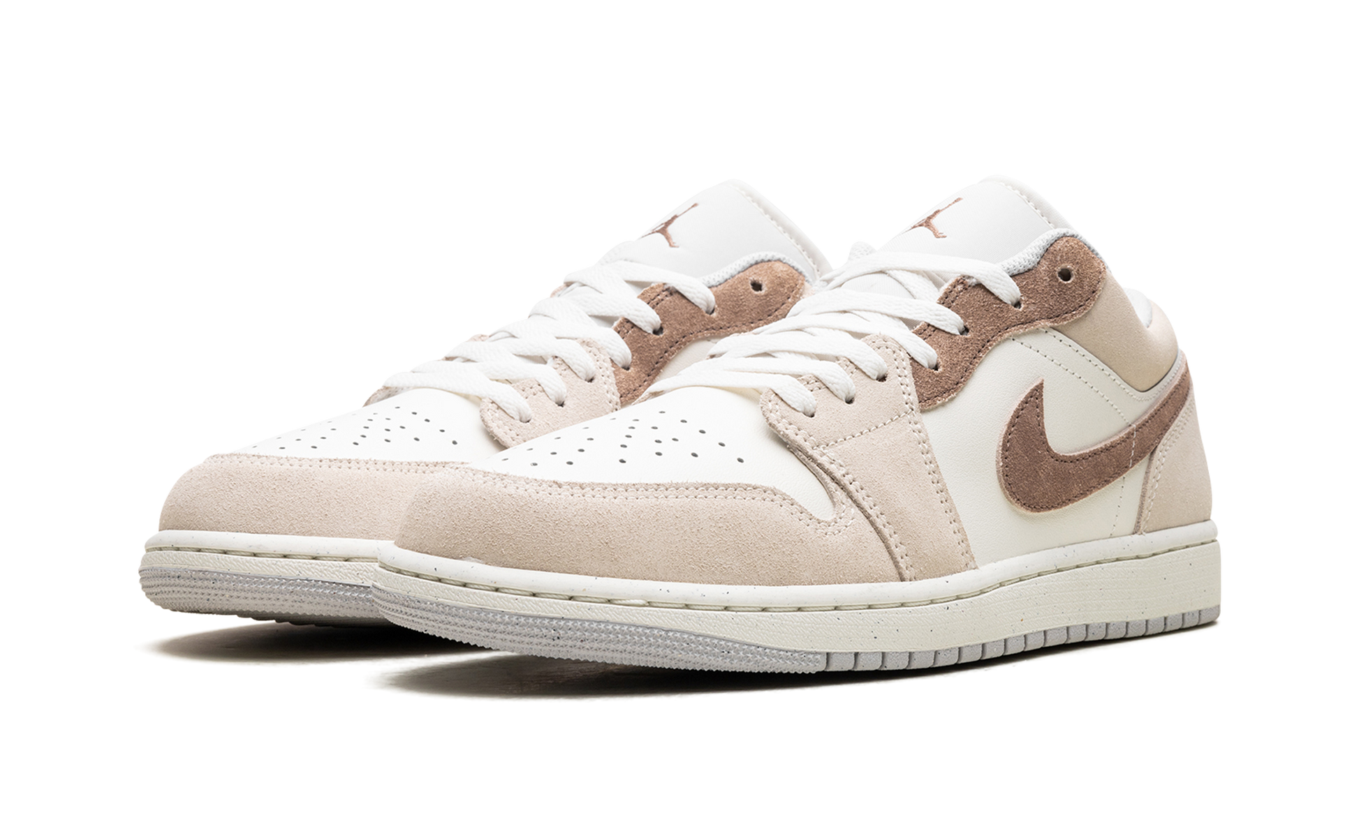 Nike Air Jordan 1 Low "Light Brown" HF1567 200