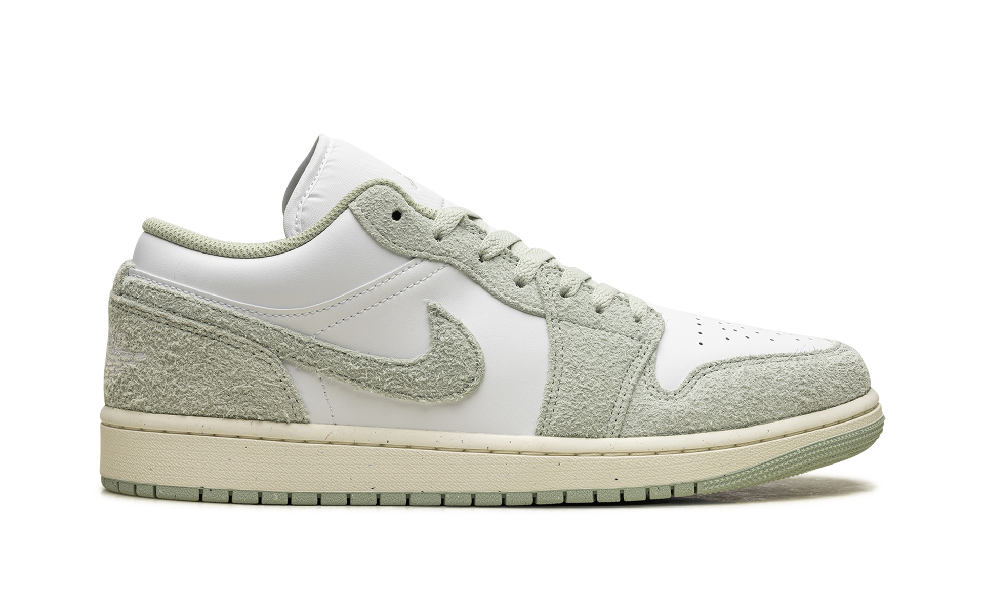 Nike Air Jordan 1 Low SE "Seafoam" FN5214 131