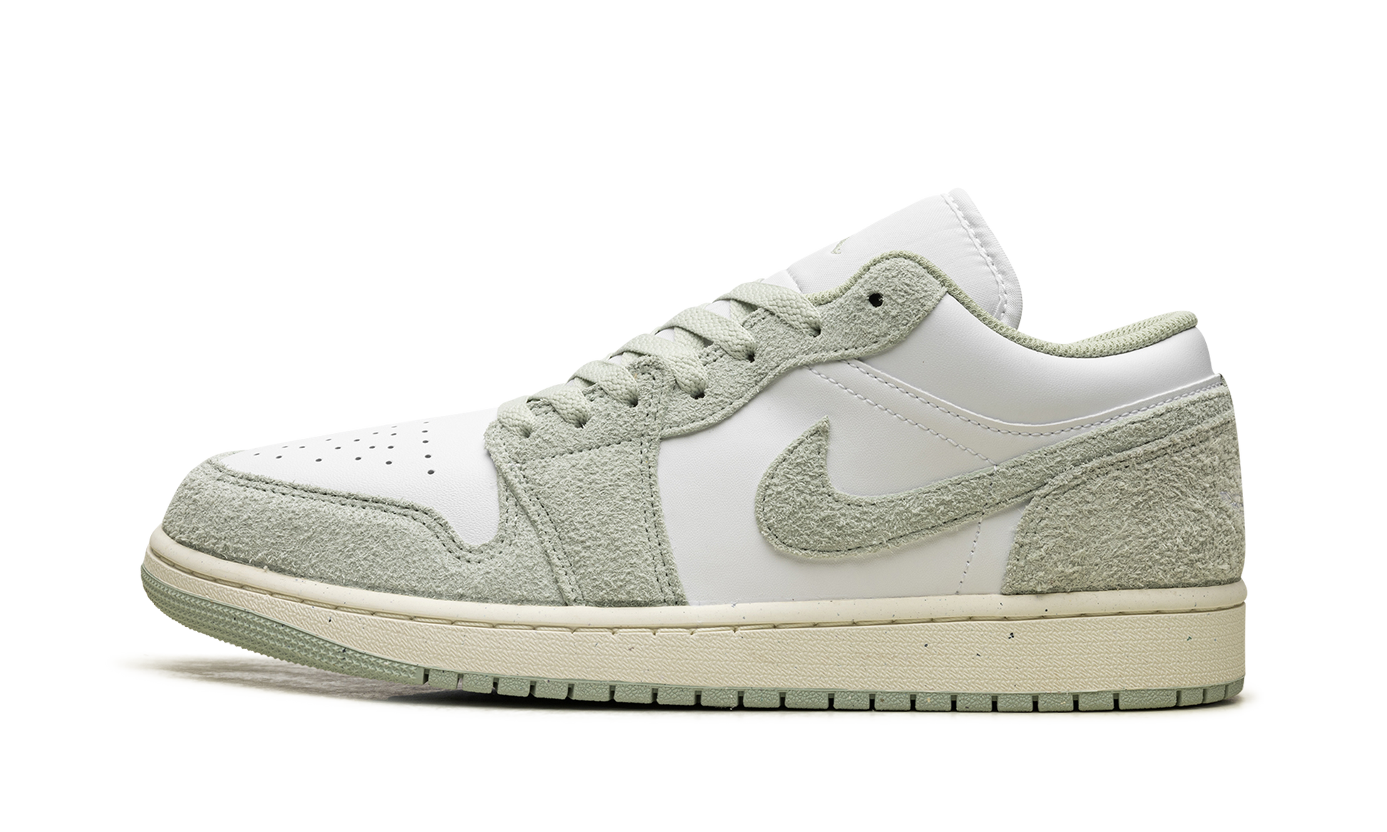 Nike Air Jordan 1 Low SE "Seafoam" FN5214 131
