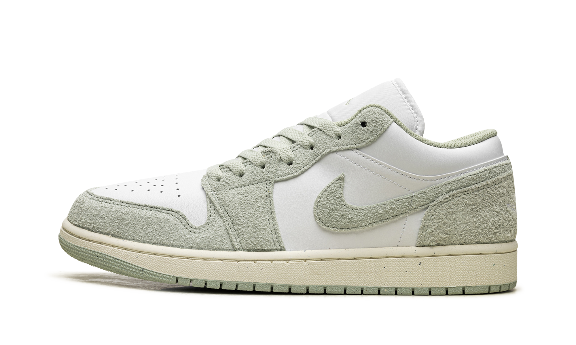 Nike Air Jordan 1 Low SE "Seafoam" FN5214 131
