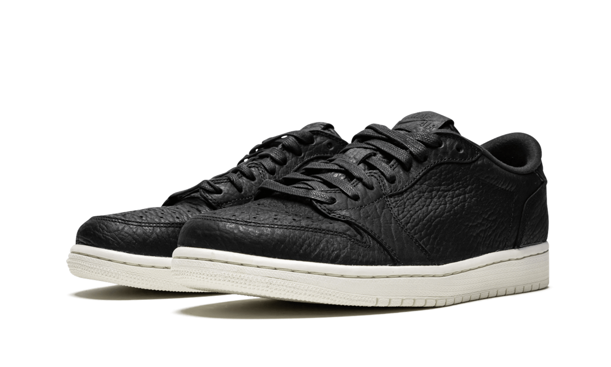 Nike Air Jordan 1 Low Swooshless "Black" 848775 005