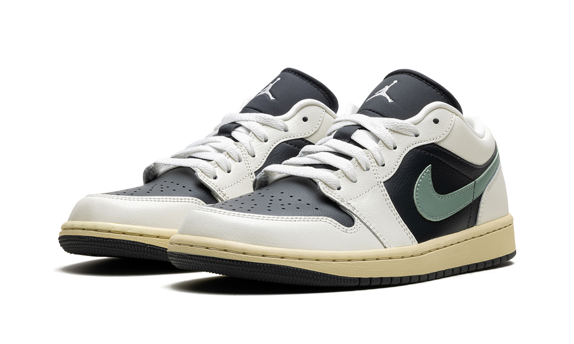 Nike Air Jordan 1 Low WMNS "Jade Smoke" DC0774 001