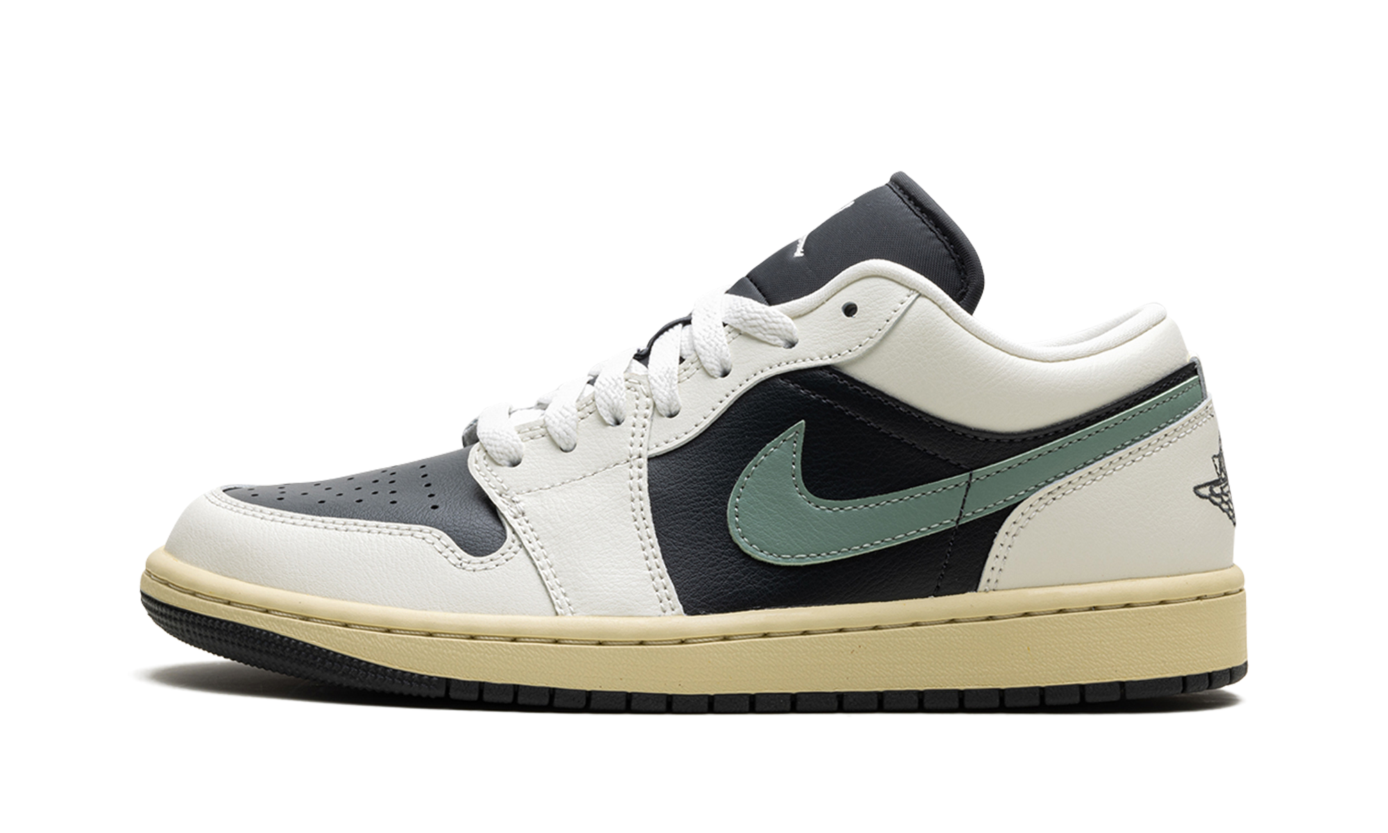 Nike Air Jordan 1 Low WMNS "Jade Smoke" DC0774 001