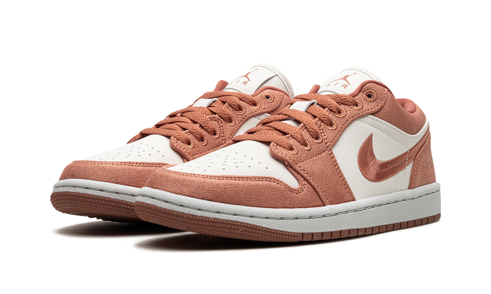 Nike Air Jordan 1 Low WMNS "Sky J Orange" FN3722 801