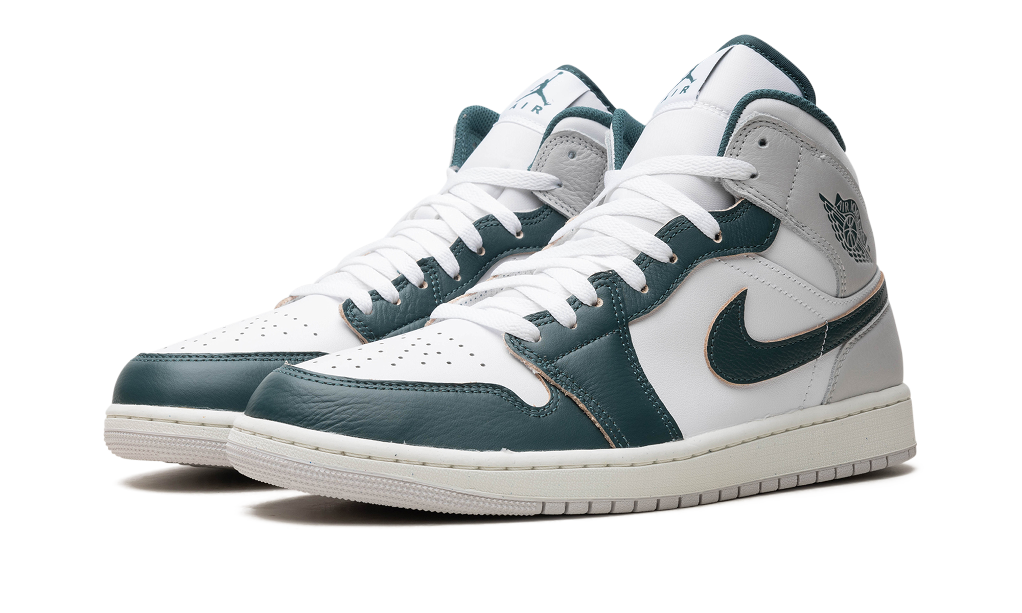 Nike Air Jordan 1 "Oxidized Green" FQ7720 103