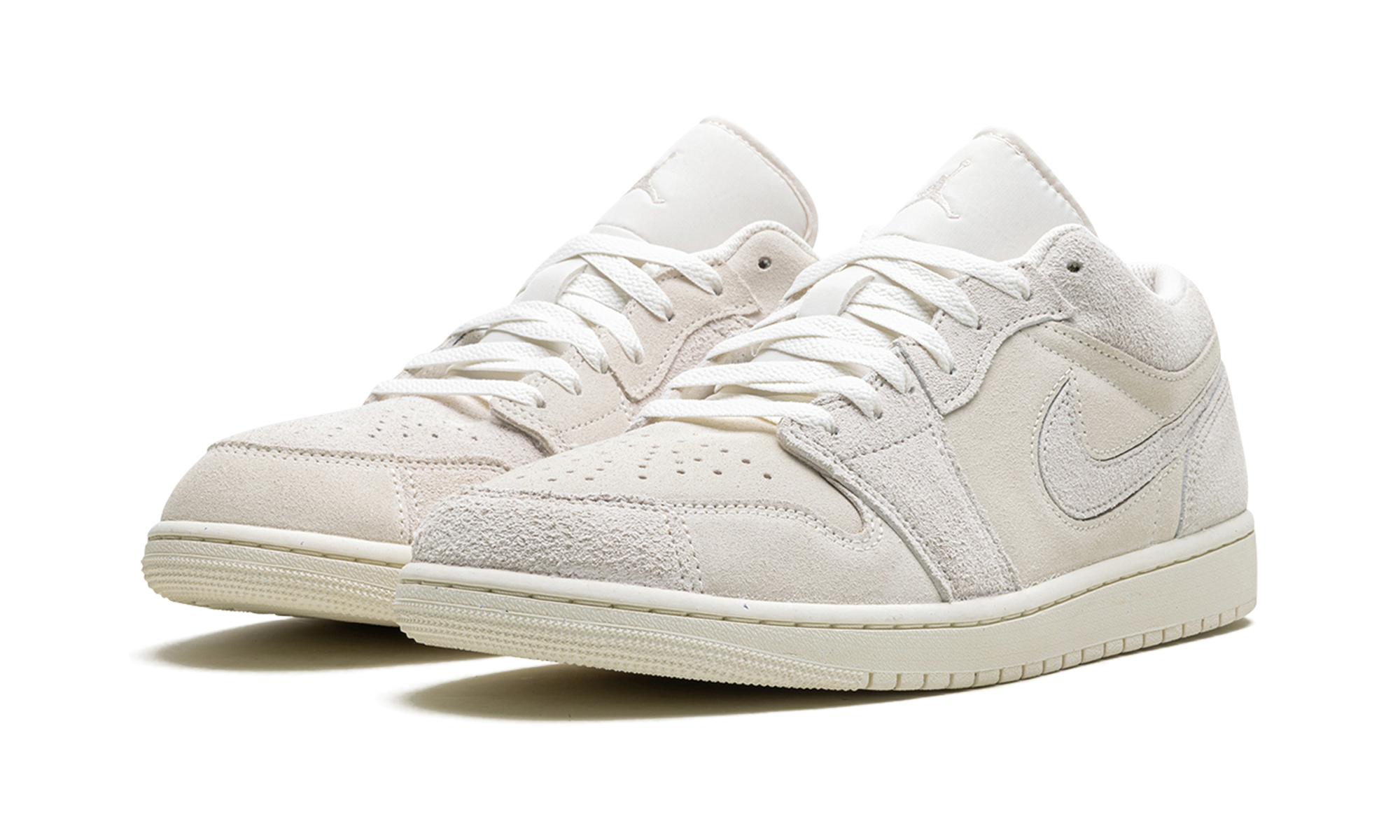 Nike Air Jordan 1 "Pale Ivory" FQ3055 100