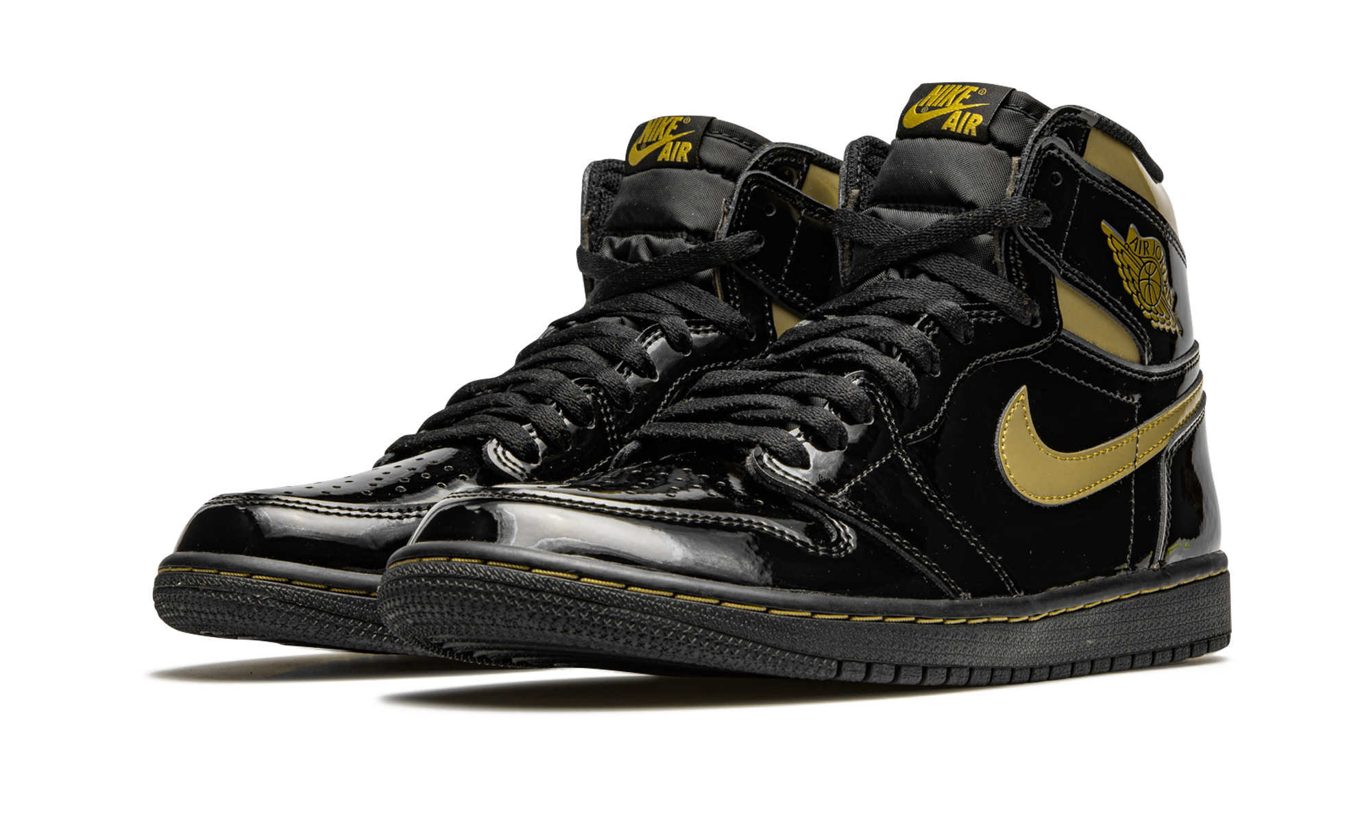 Nike Air Jordan 1 Retro High OG "Black Metallic Gold" 555088 032
