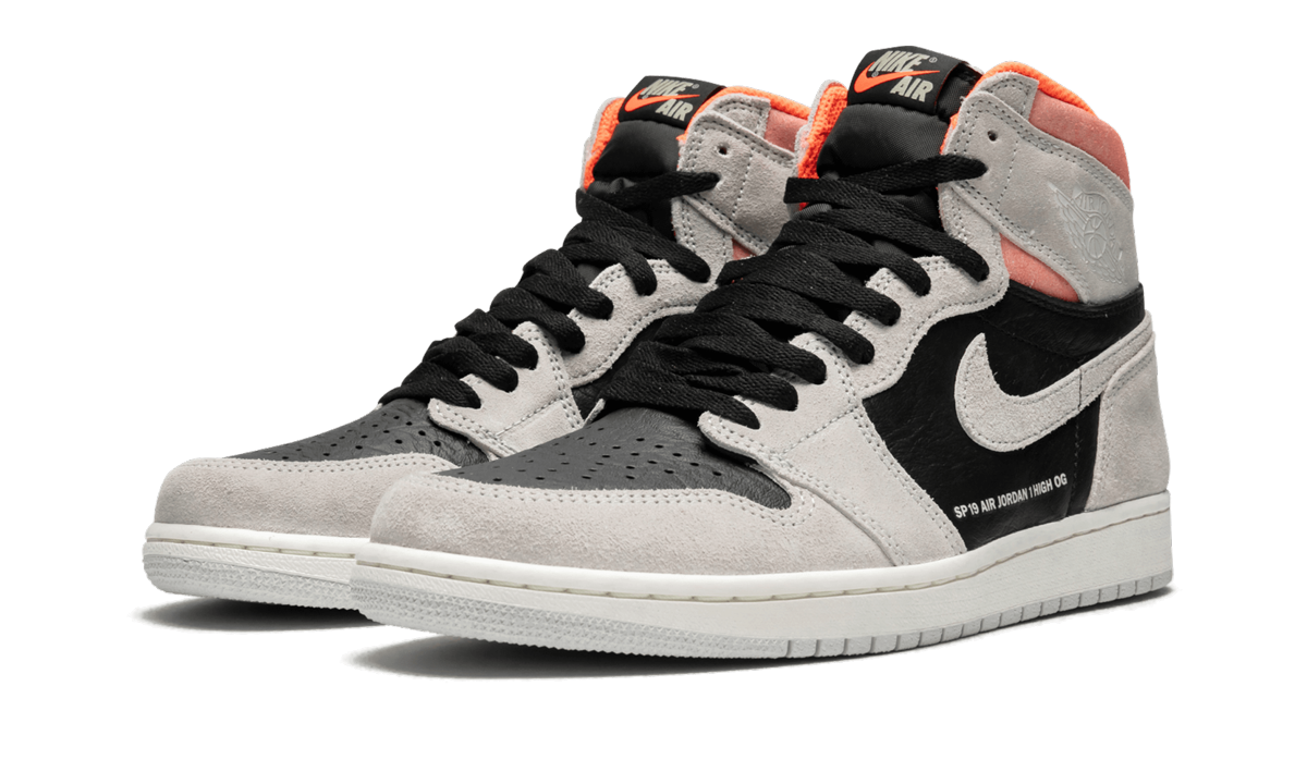 Nike Air Jordan 1 Retro High OG "Neutral Grey/Hyper Crimson" 555088 018