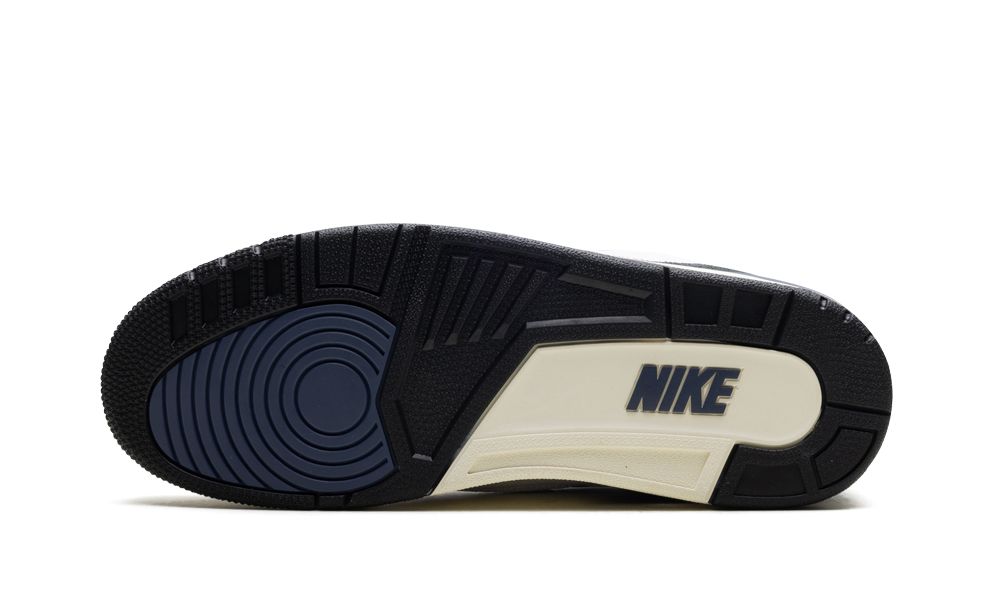 Nike Air Jordan 3 OG SP "A Ma Maniére - For The Love" HV8571 100