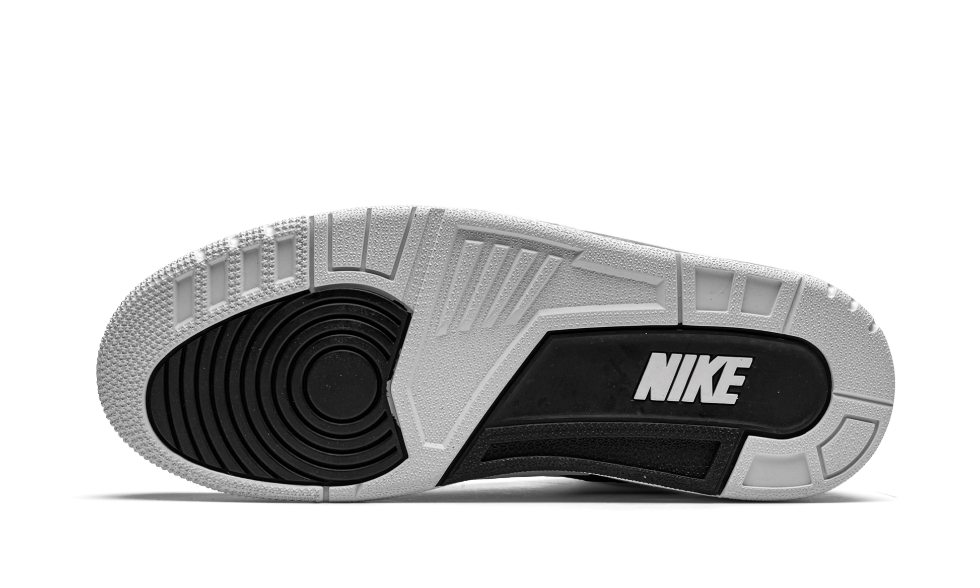 Nike Air Jordan 3 Retro SP "Fragment" DA3595 100