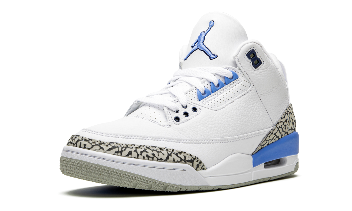 Nike Air Jordan 3 Retro "UNC" CT8532 104