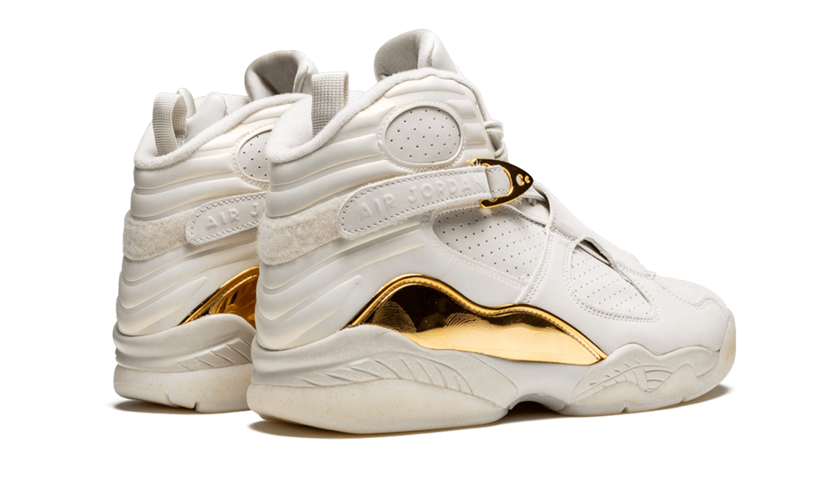 Nike Air Jordan 8 Retro C&C "Trophy" 832821 030