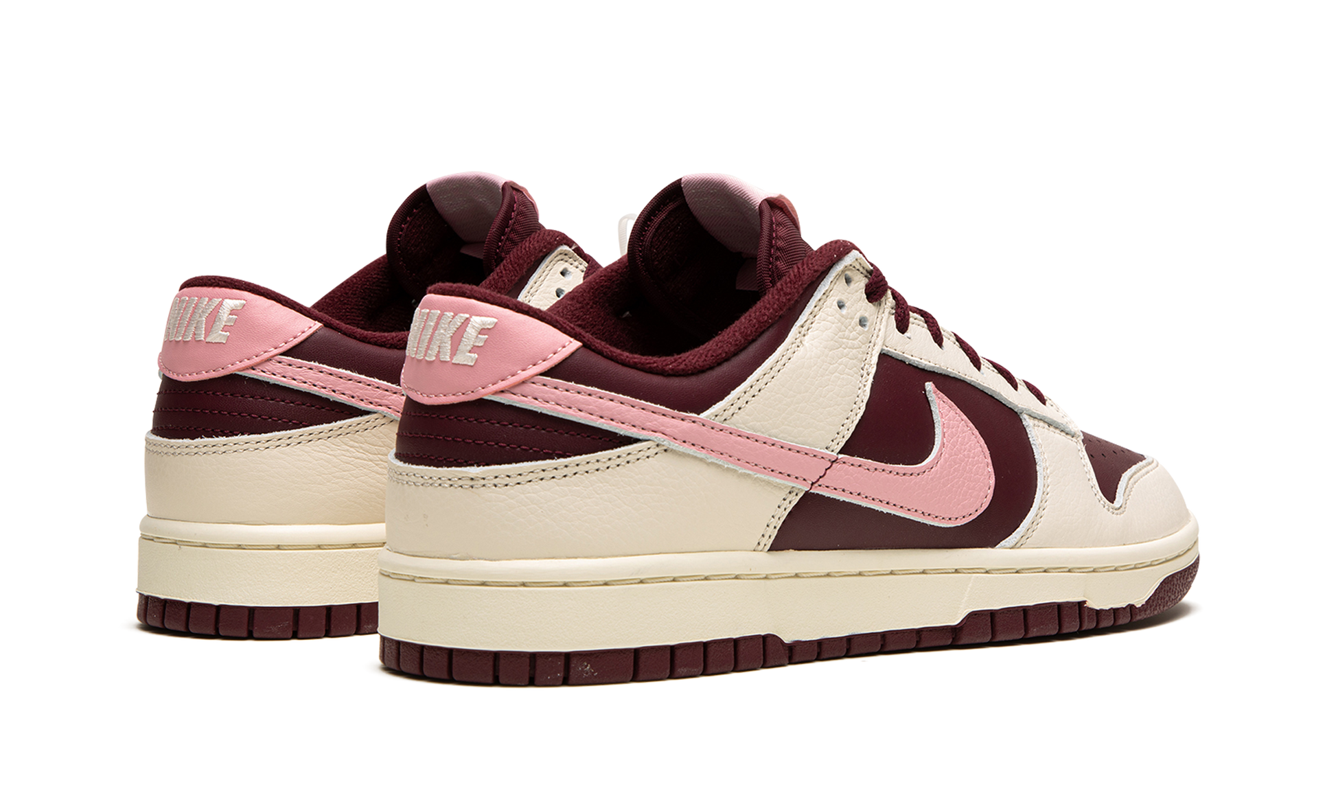 Nike Dunk Low Retro PRM "Valentine's Day 2023" DR9705 100
