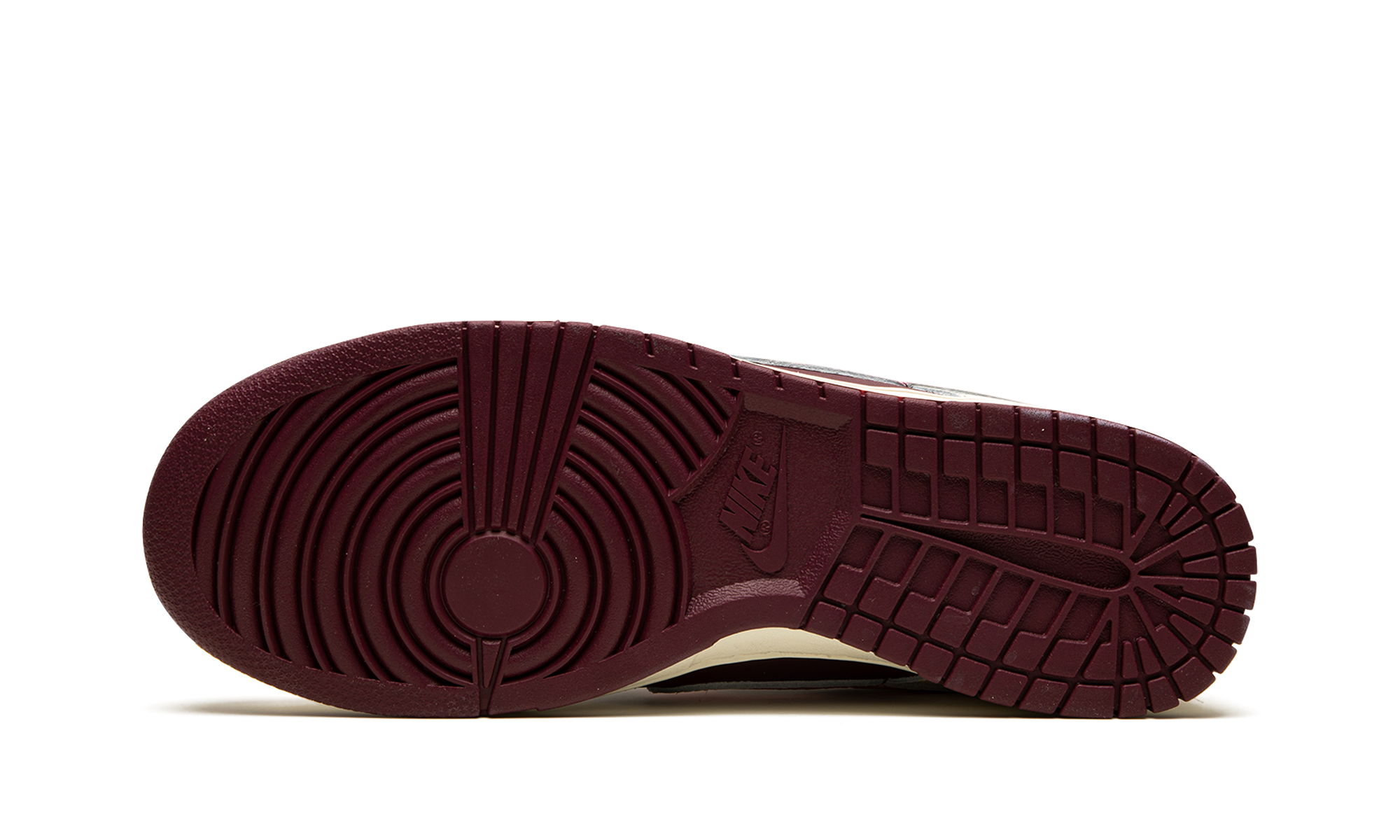 Nike Dunk Low Retro PRM "Valentine's Day 2023" DR9705 100