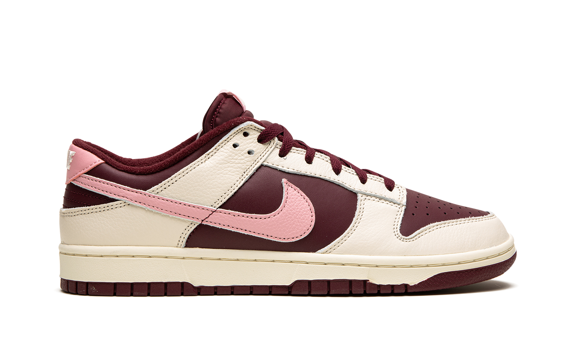 Nike Dunk Low Retro PRM "Valentine's Day 2023" DR9705 100