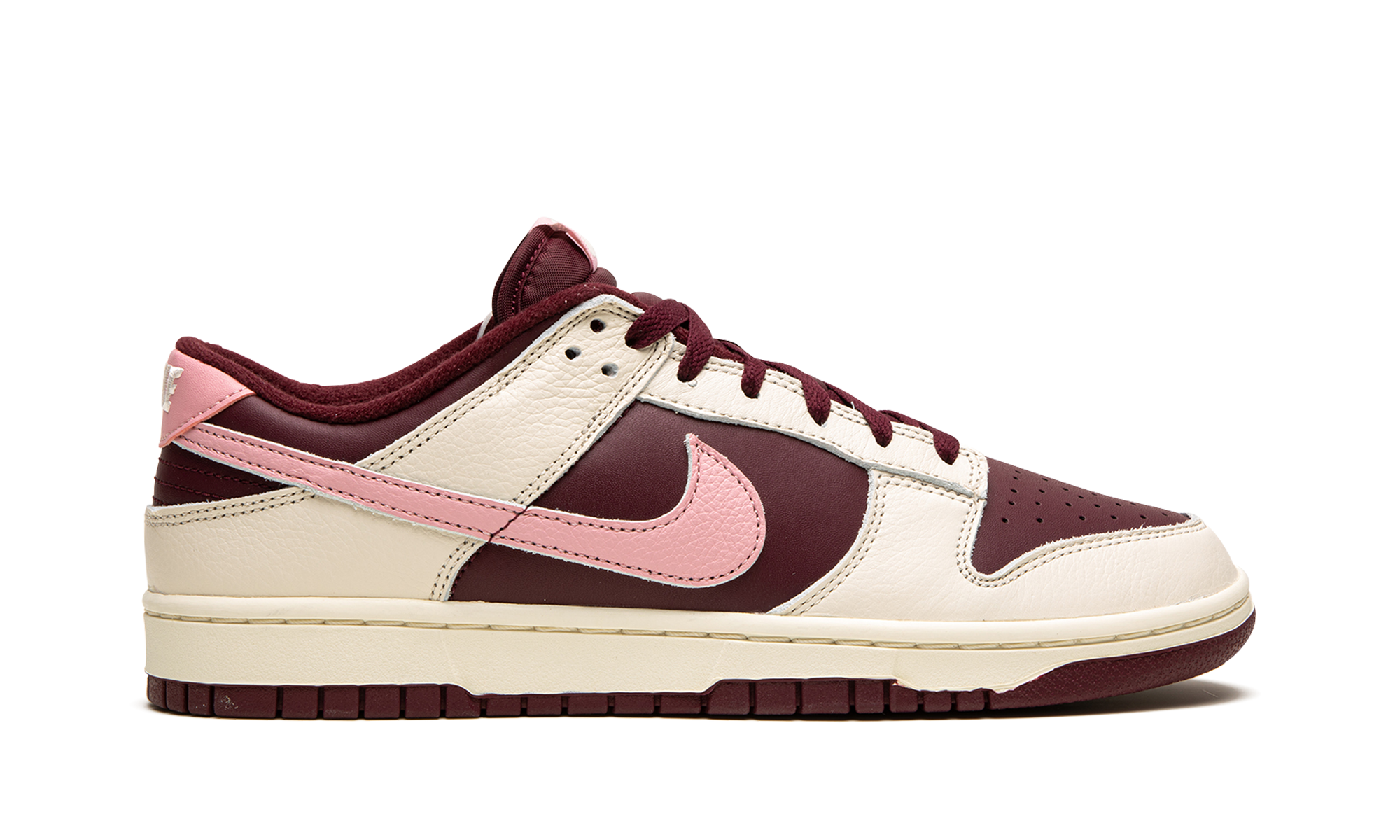 Nike Dunk Low Retro PRM "Valentine's Day 2023" DR9705 100
