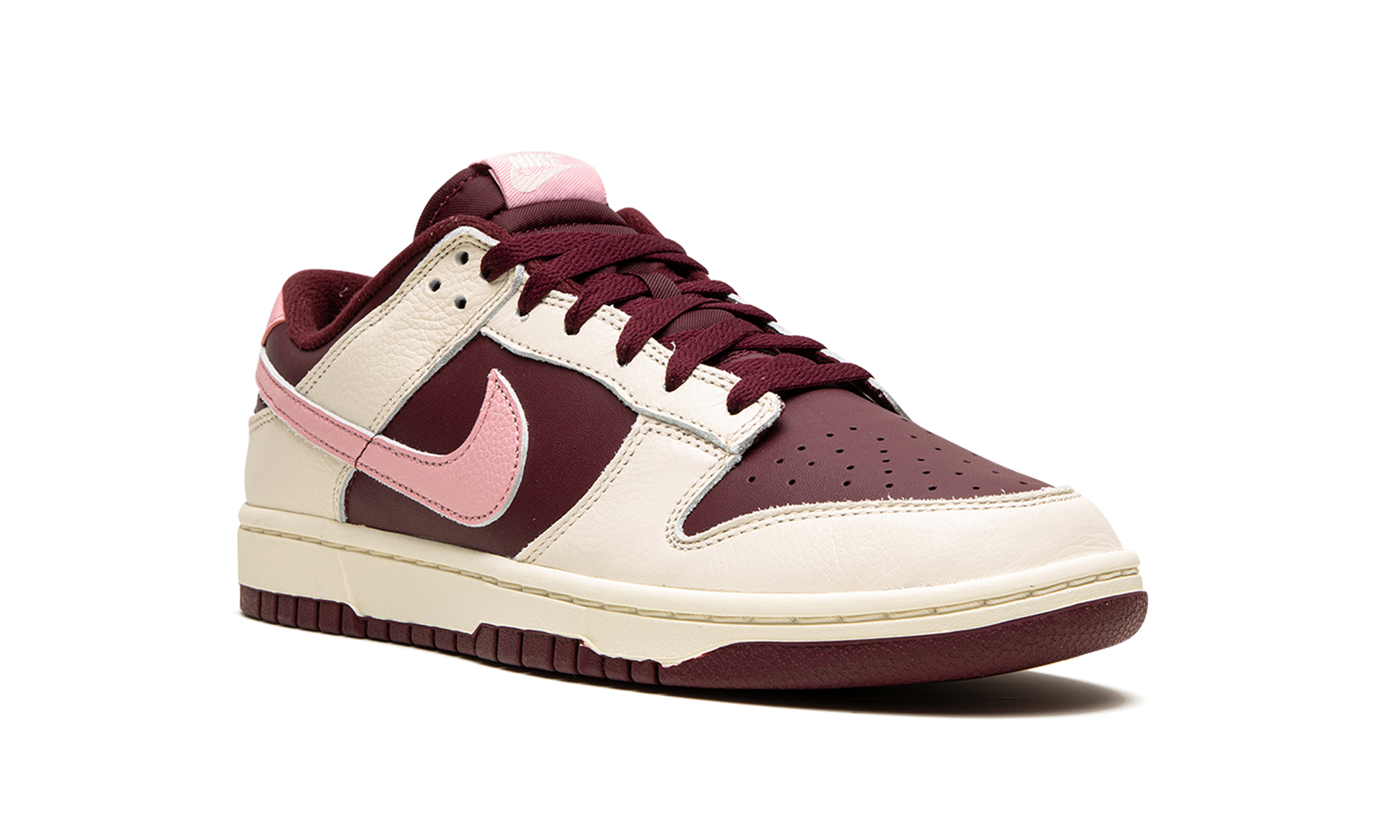 Nike Dunk Low Retro PRM "Valentine's Day 2023" DR9705 100