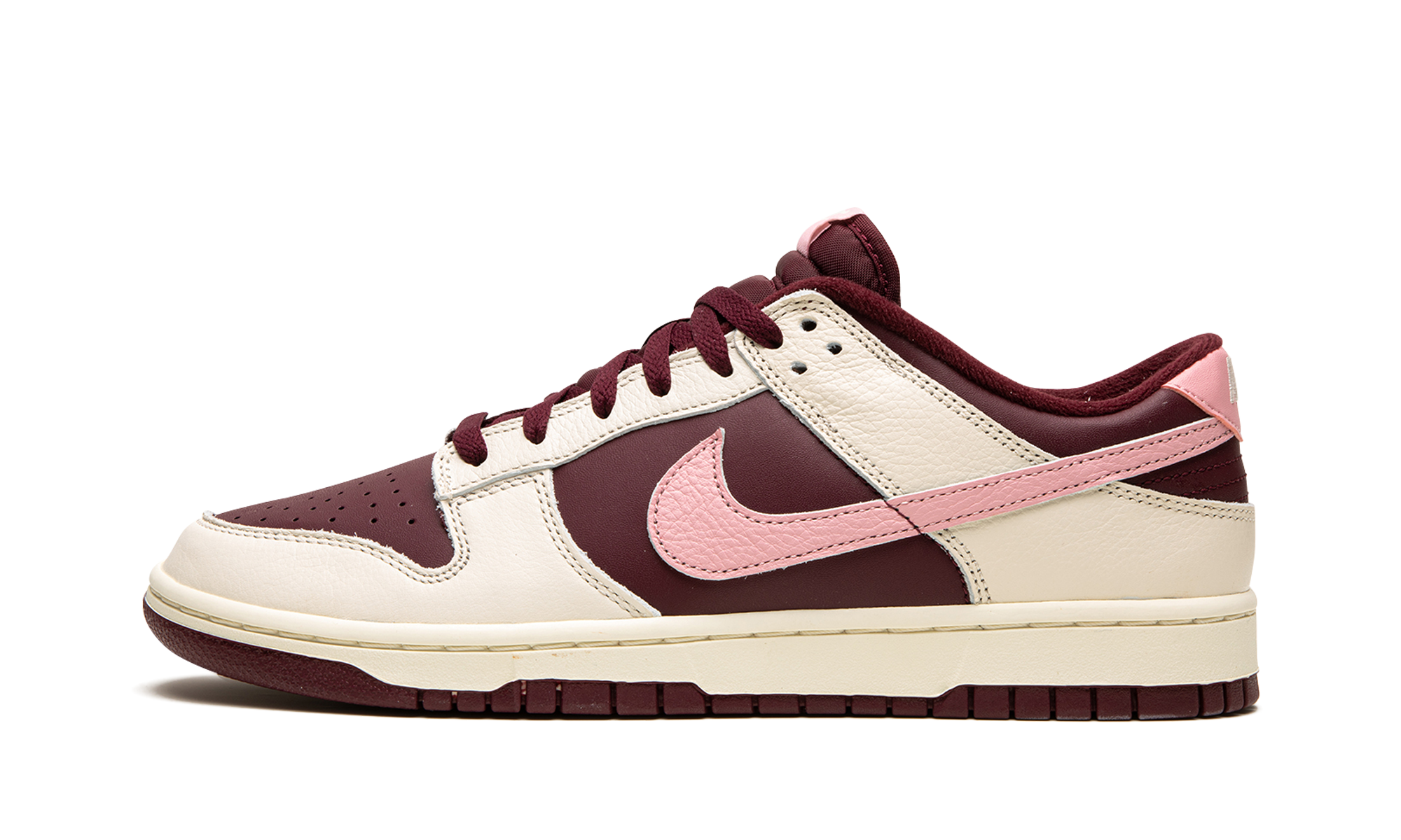 Nike Dunk Low Retro PRM "Valentine's Day 2023" DR9705 100