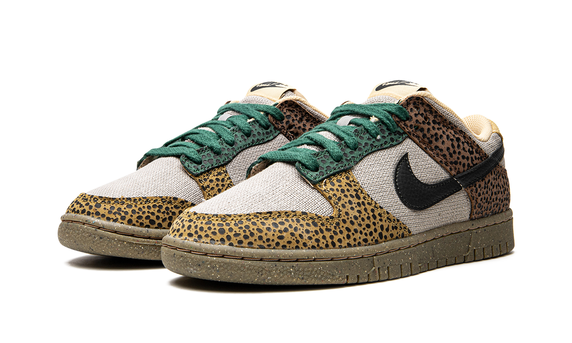 Nike Dunk Low "Safari Golden Moss" DX2654 200