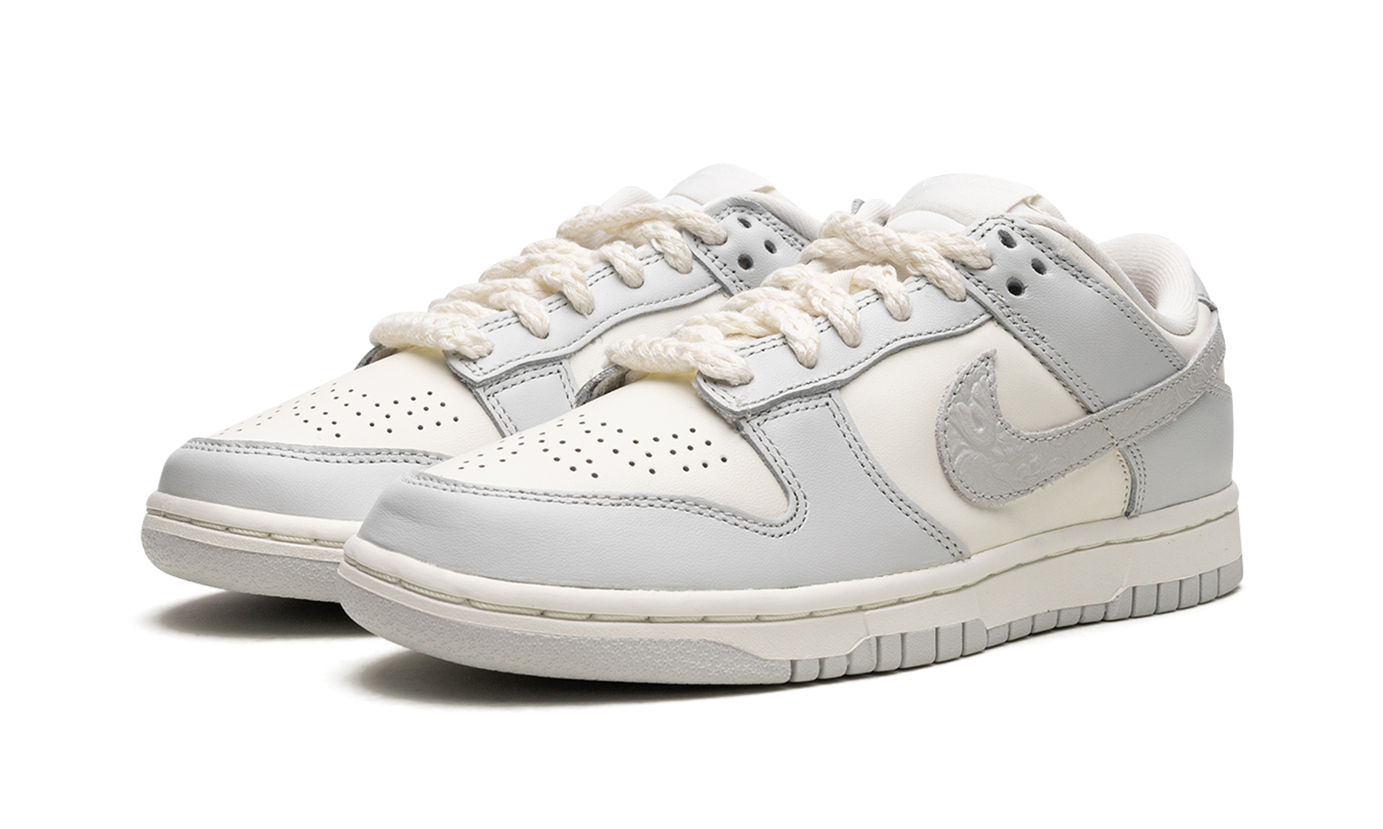 Nike DUNK LOW WMNS "Needlework" FJ4553 133